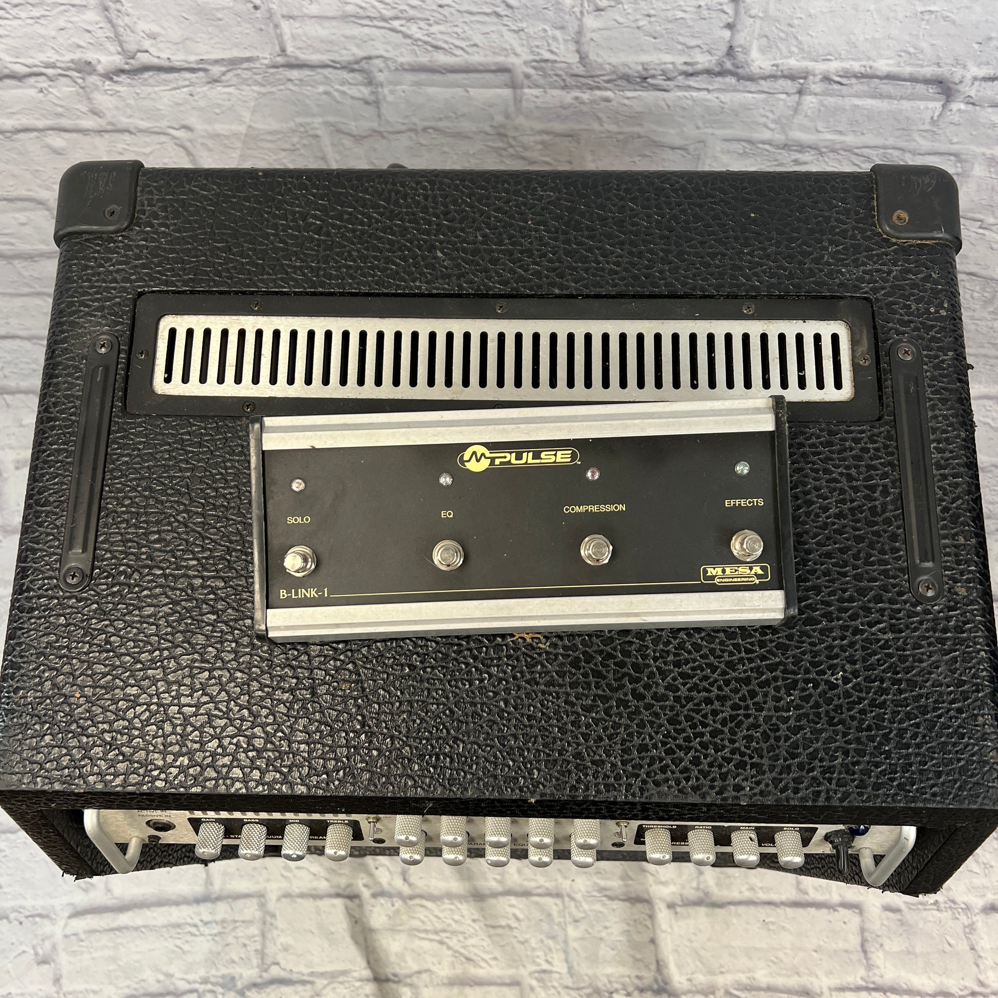 Mesa Boogie M-Pulse Venture 2x10 Bass Combo Amp with Footswitch