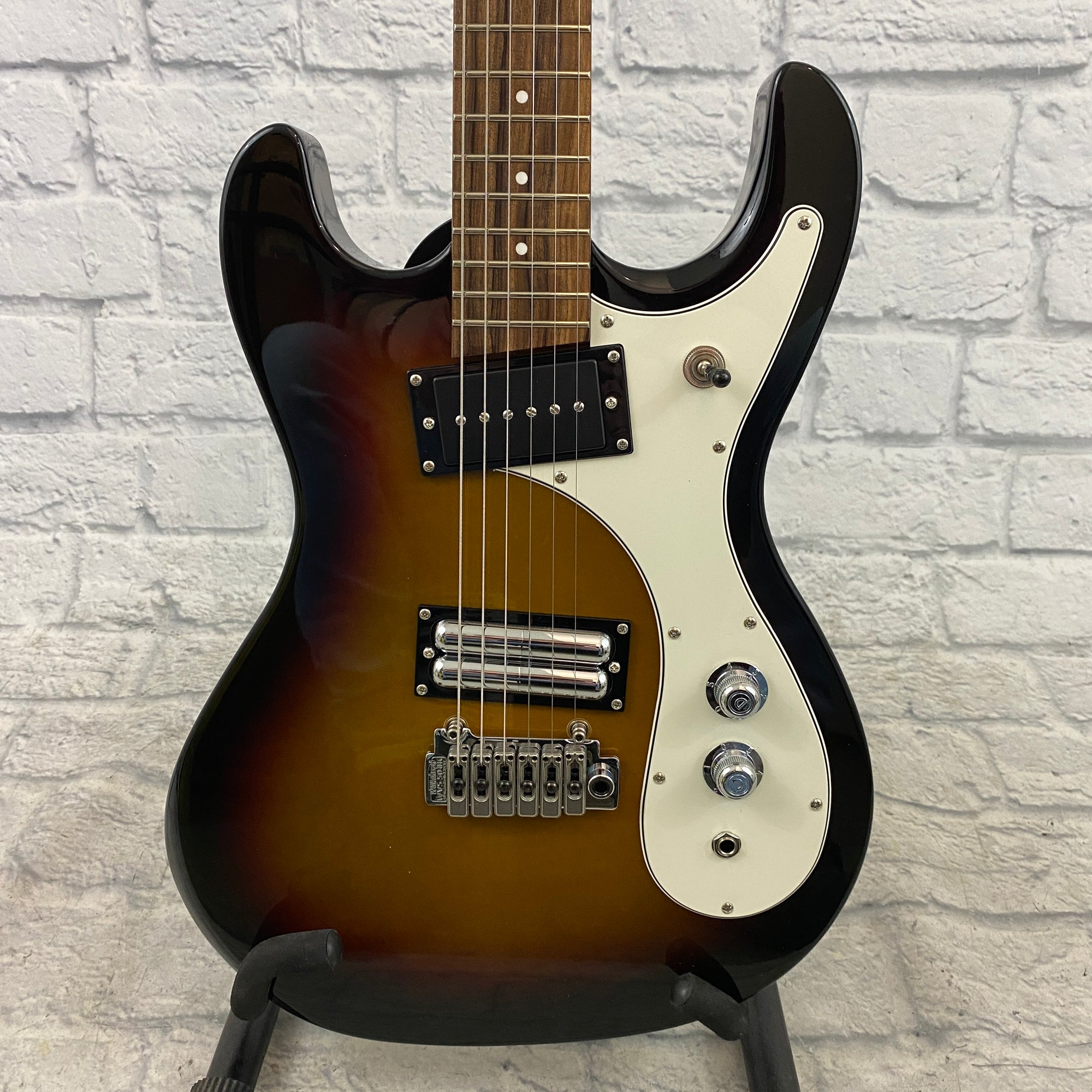 Danelectro 64XT Electric Guitar - 3 Tone Burst