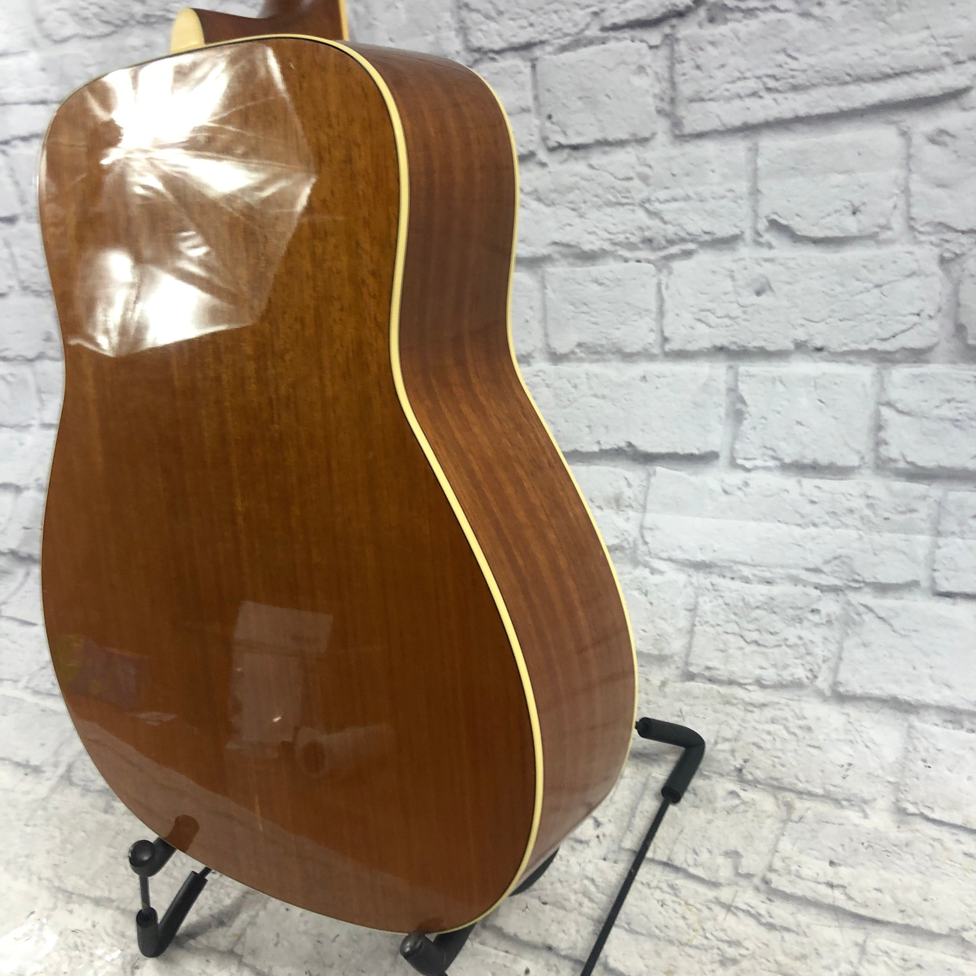 Yamaha FG720SL Left Handed Acoustic Guitar Left Handed Acoustic Guitar