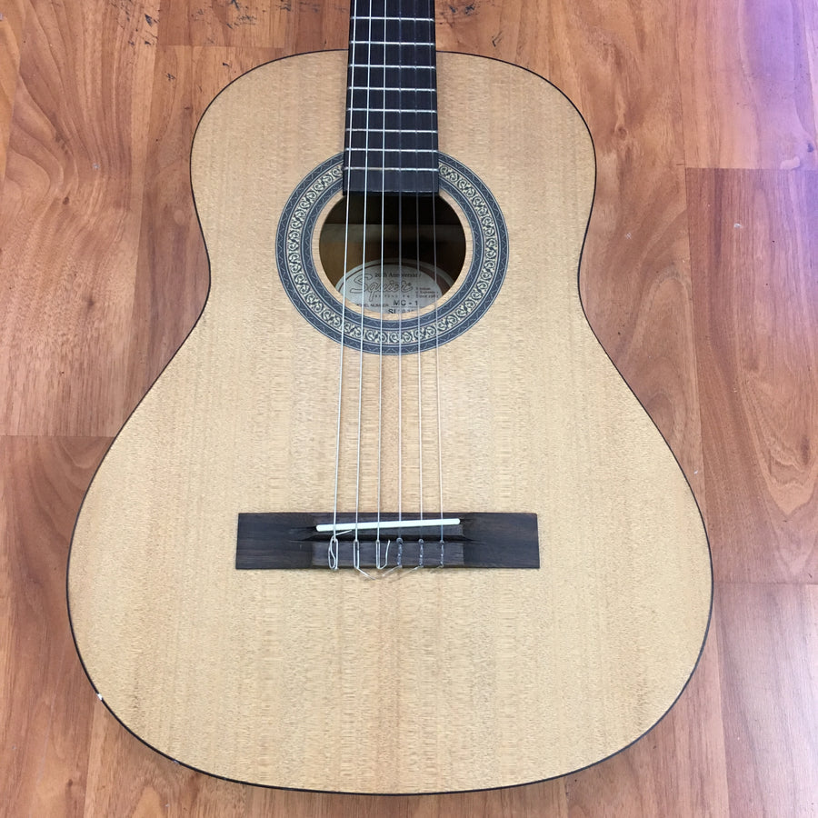 ** Squier MC-1 Short Scale Classical Guitar