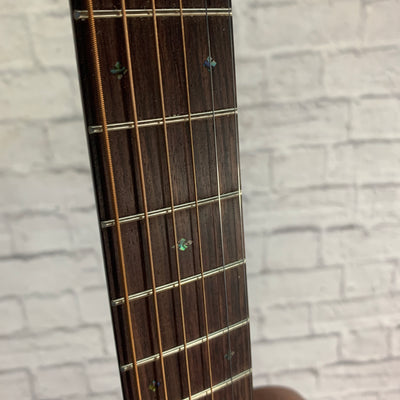 Martin 00-15M Acoustic Guitar w/ Case