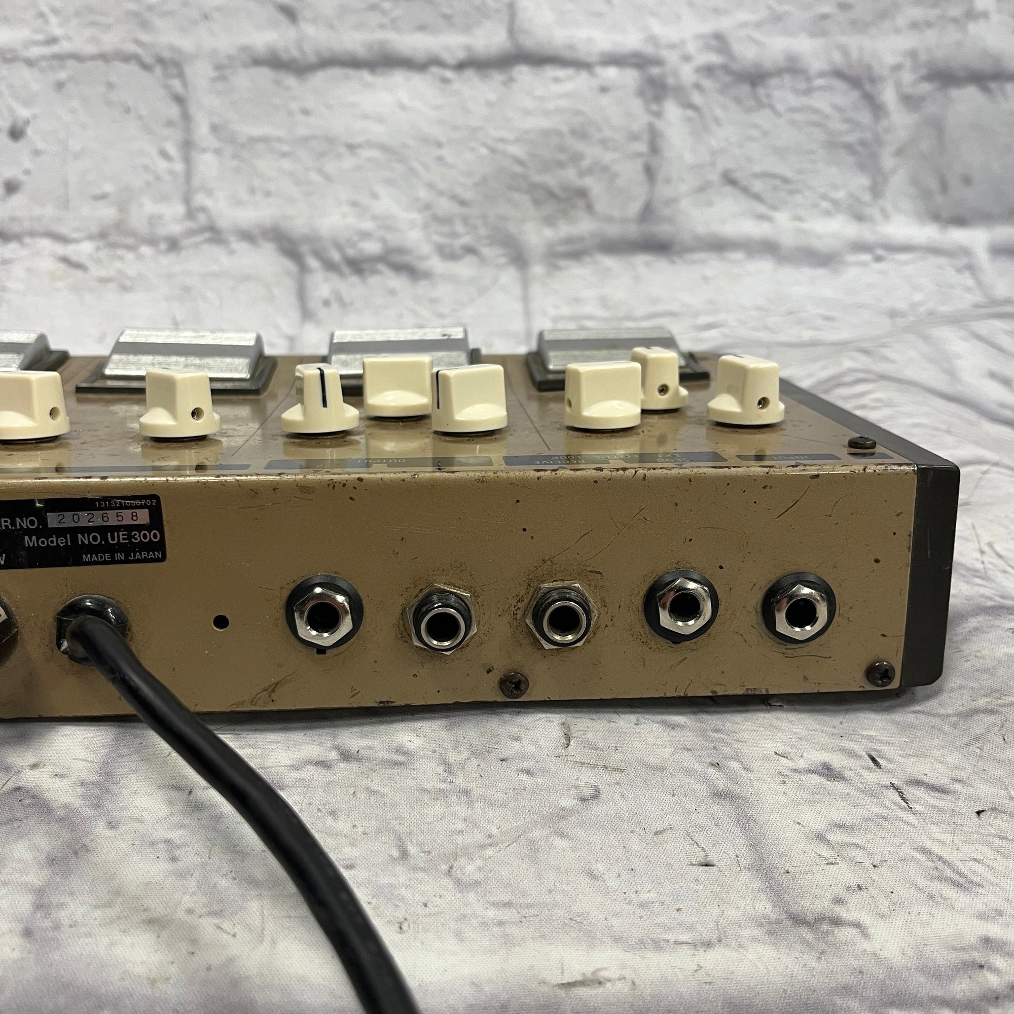 Ibanez UE300 9 Series Multieffects Pedal Evolution Music