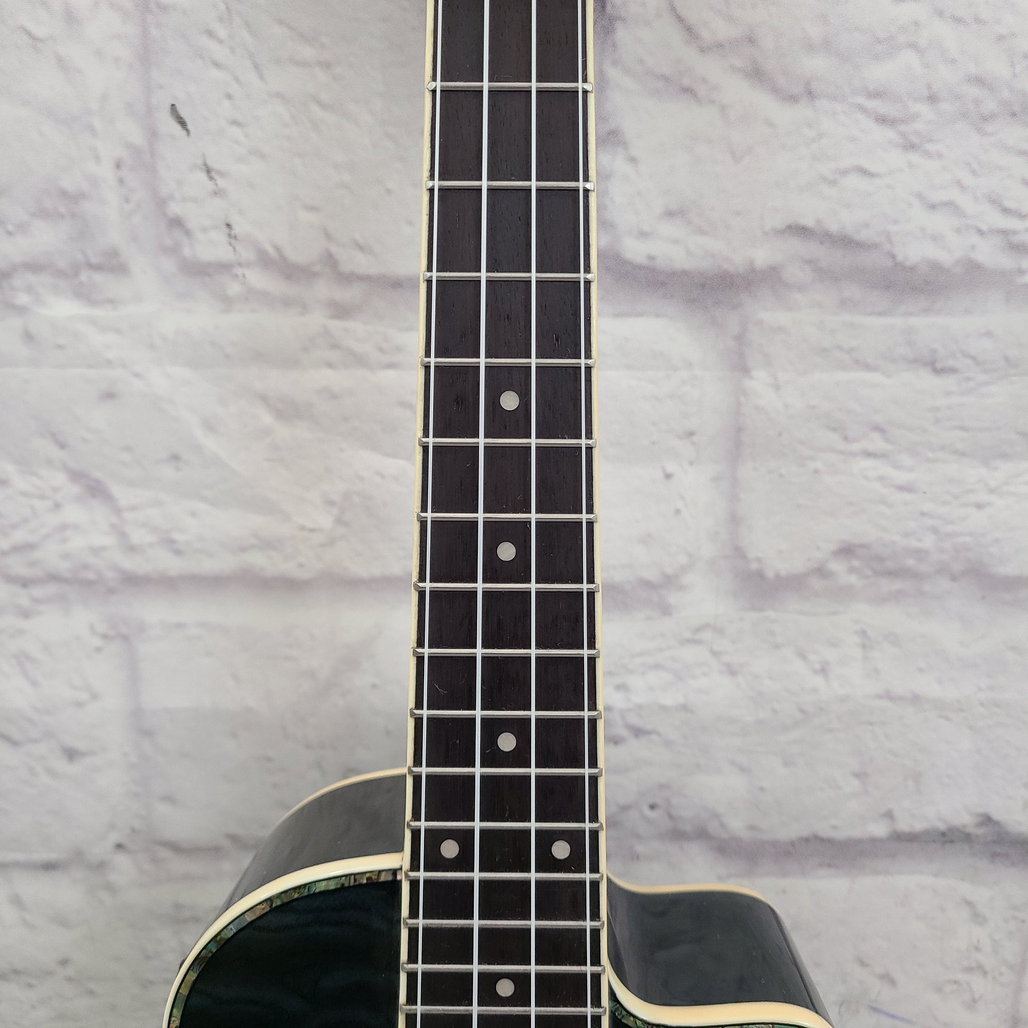 Mitchell MU80X Ukulele