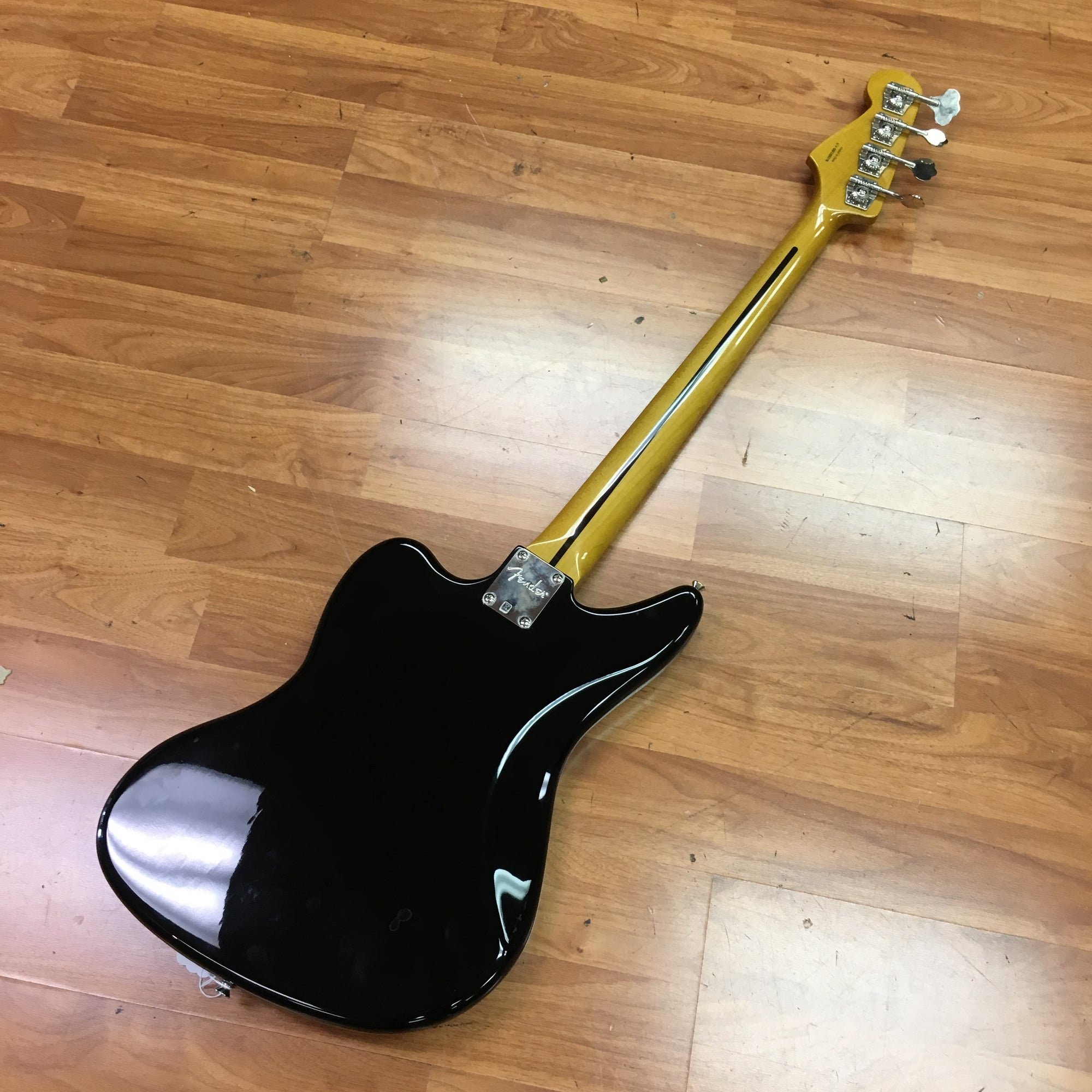 Fender Modern Player Jaguar Bass