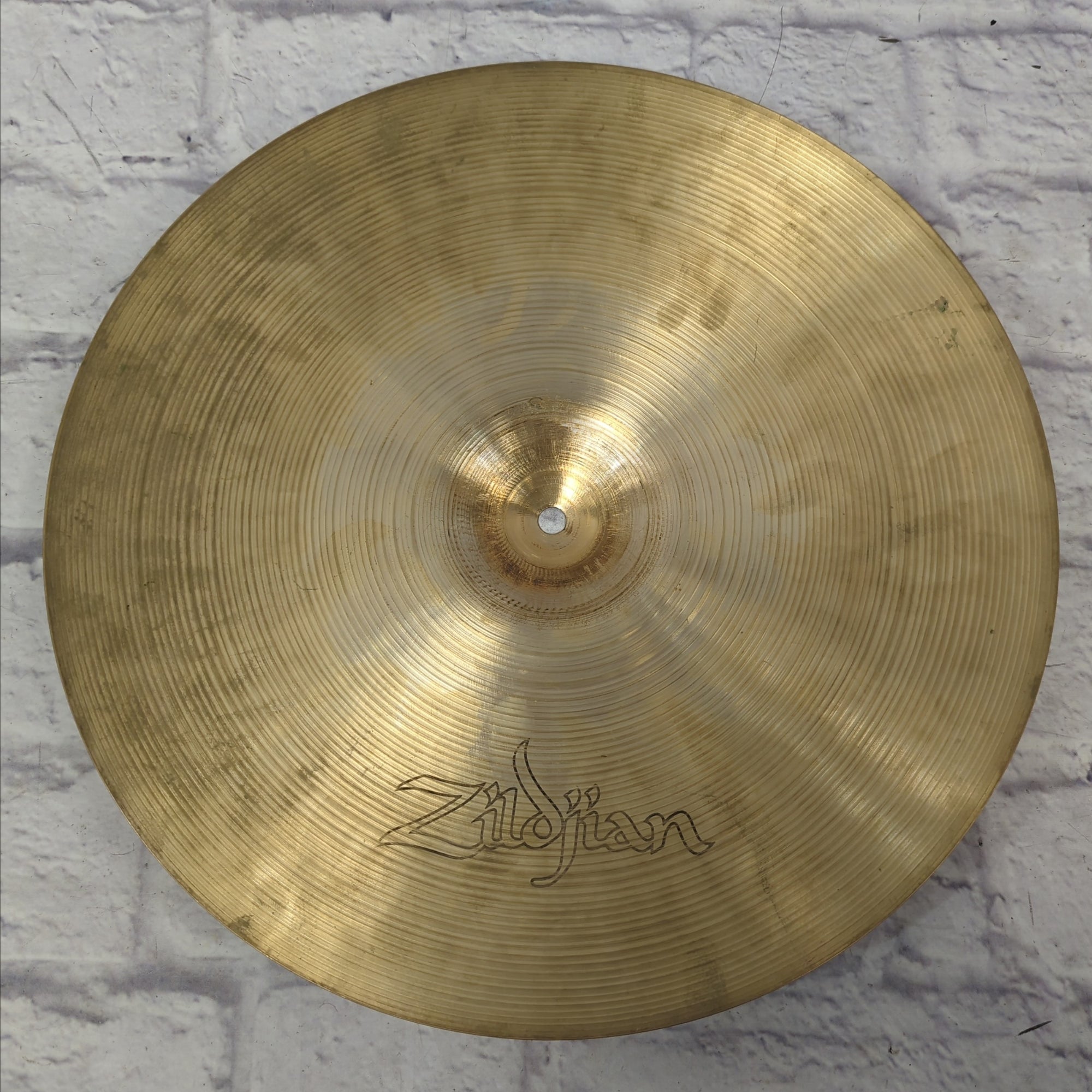 Vintage 1970s Zildjian Avedis 17" Crash Cymbal Hollow Logo