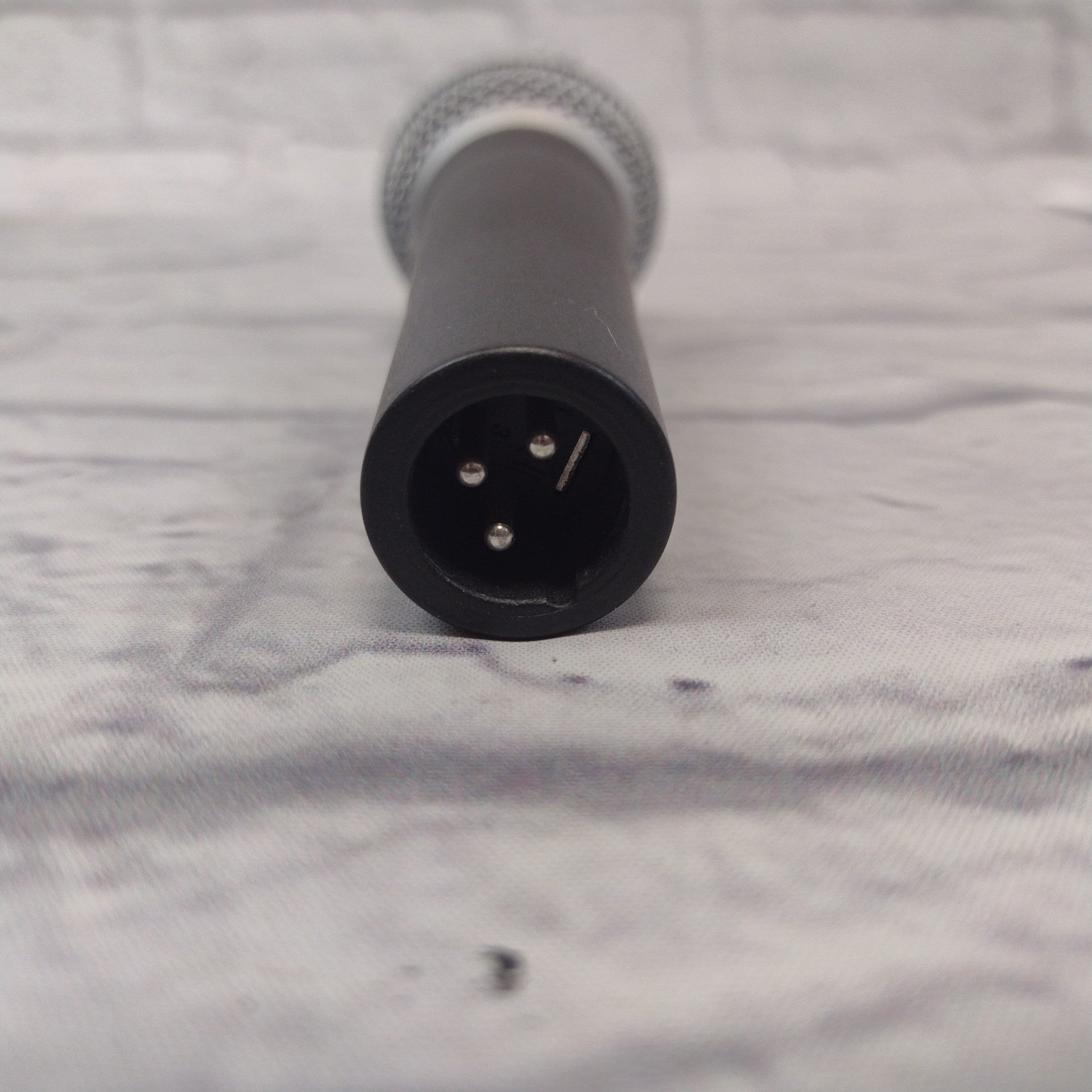 Shure SM58 w/ Box Microphone