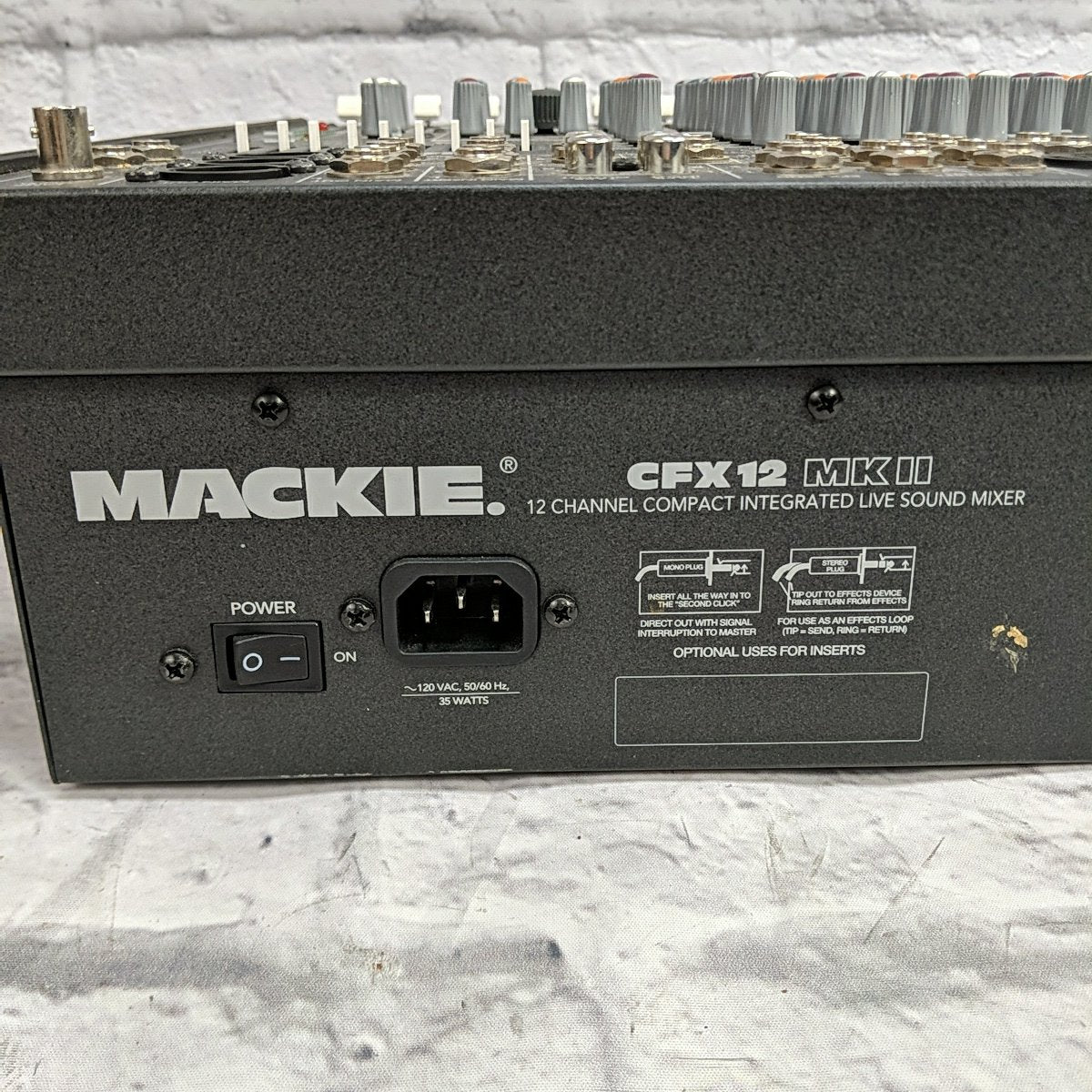Mackie CHX12mkII 12-Channel Passive Mixer with Padded Bag