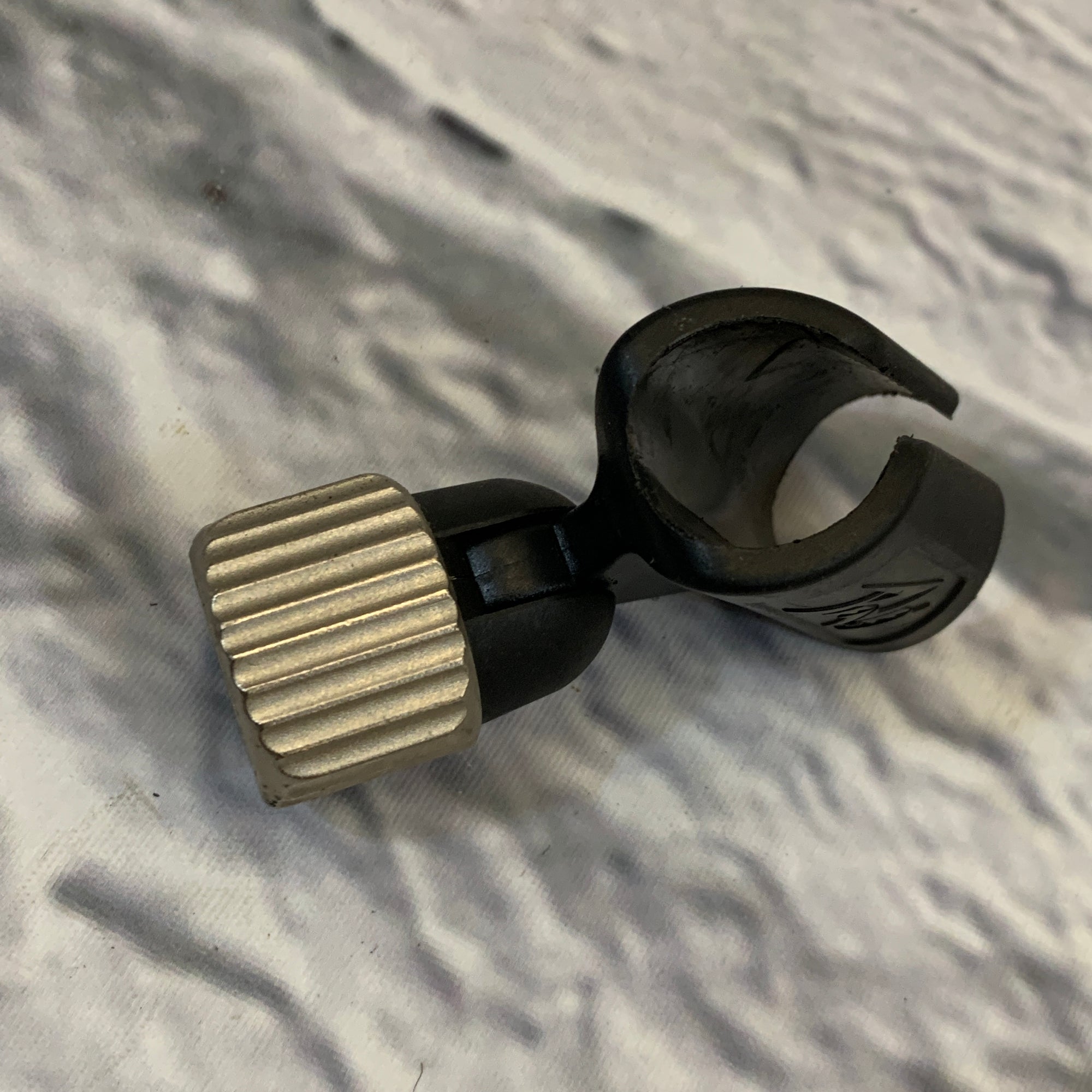 Peavey Mic Clip