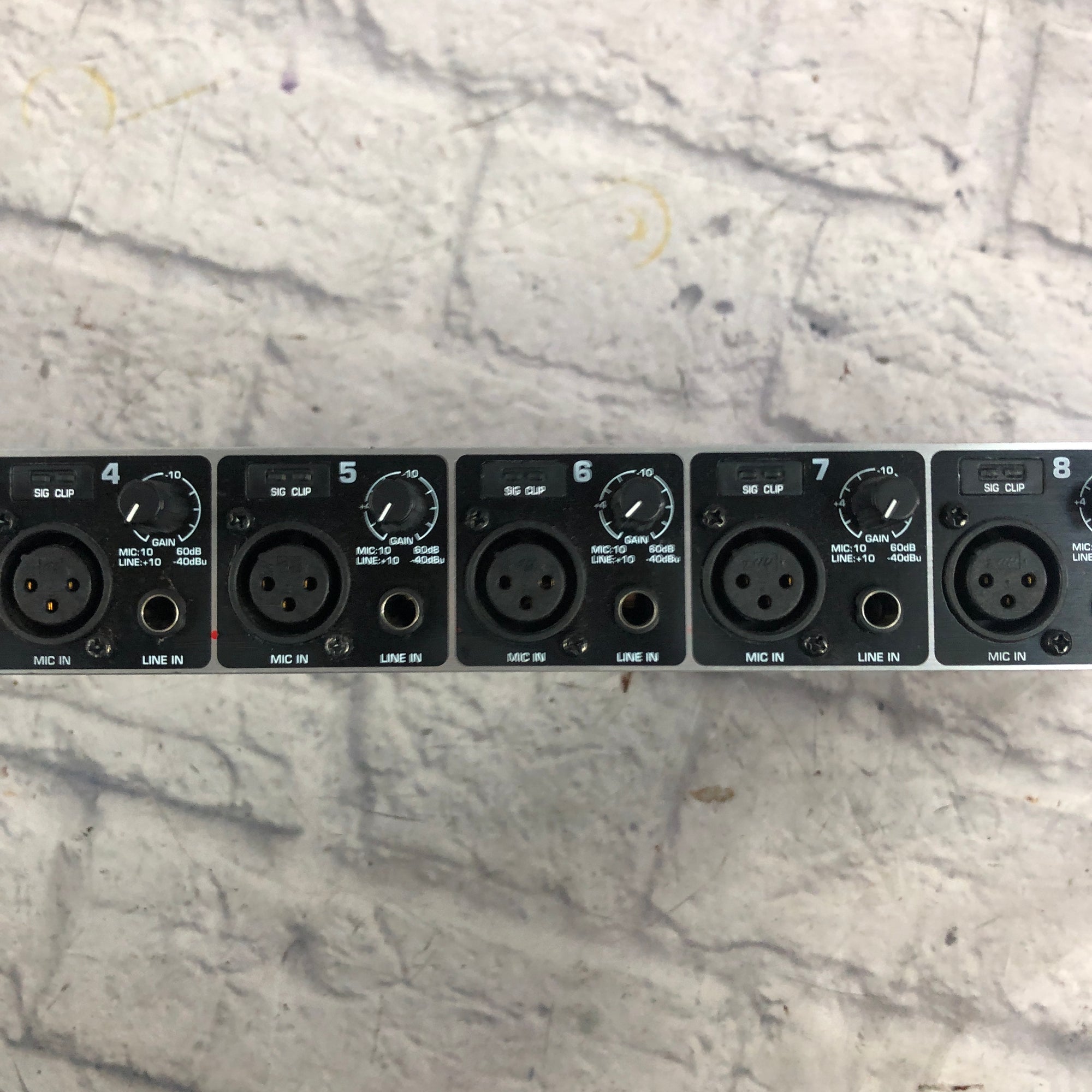 Behringer Ultragain ADA8000 AD DA Convertor