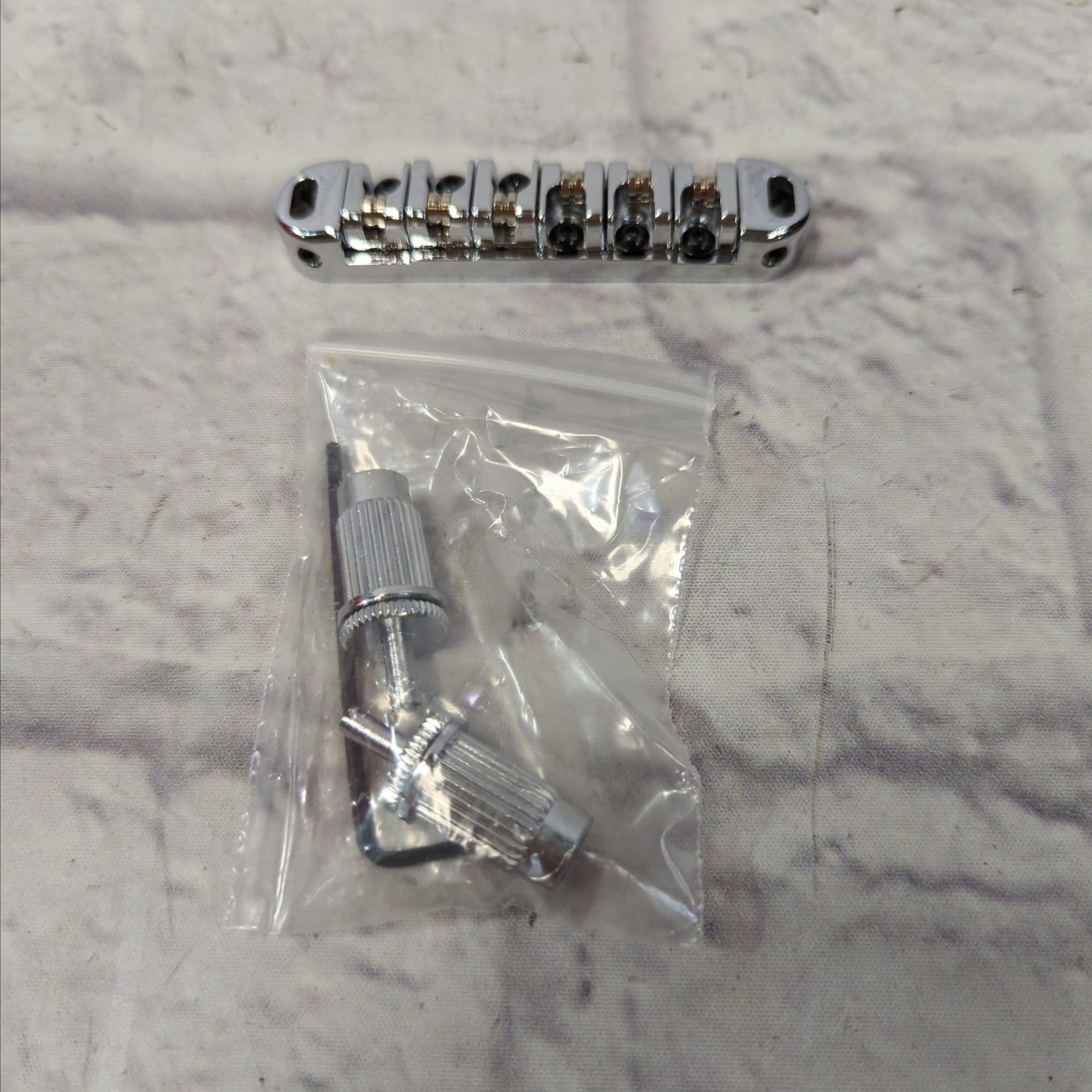 Unknown MTB604 Chrome Locking Roller Bridge For Les Paul