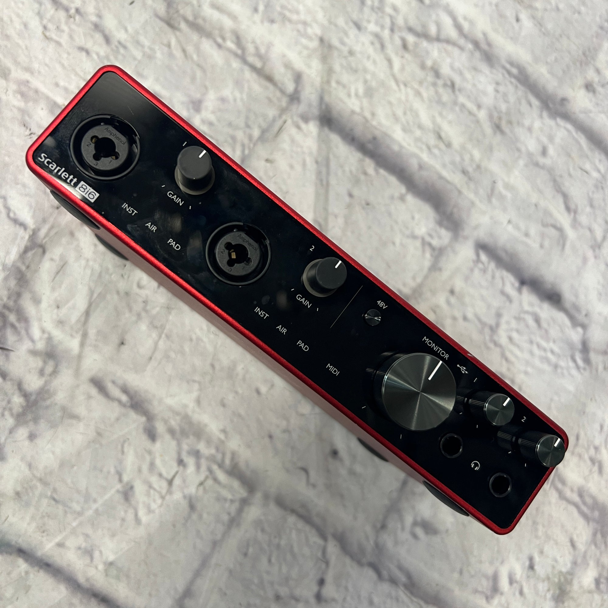 Focusrite Scarlett 8i6 USB-C Recording Interface