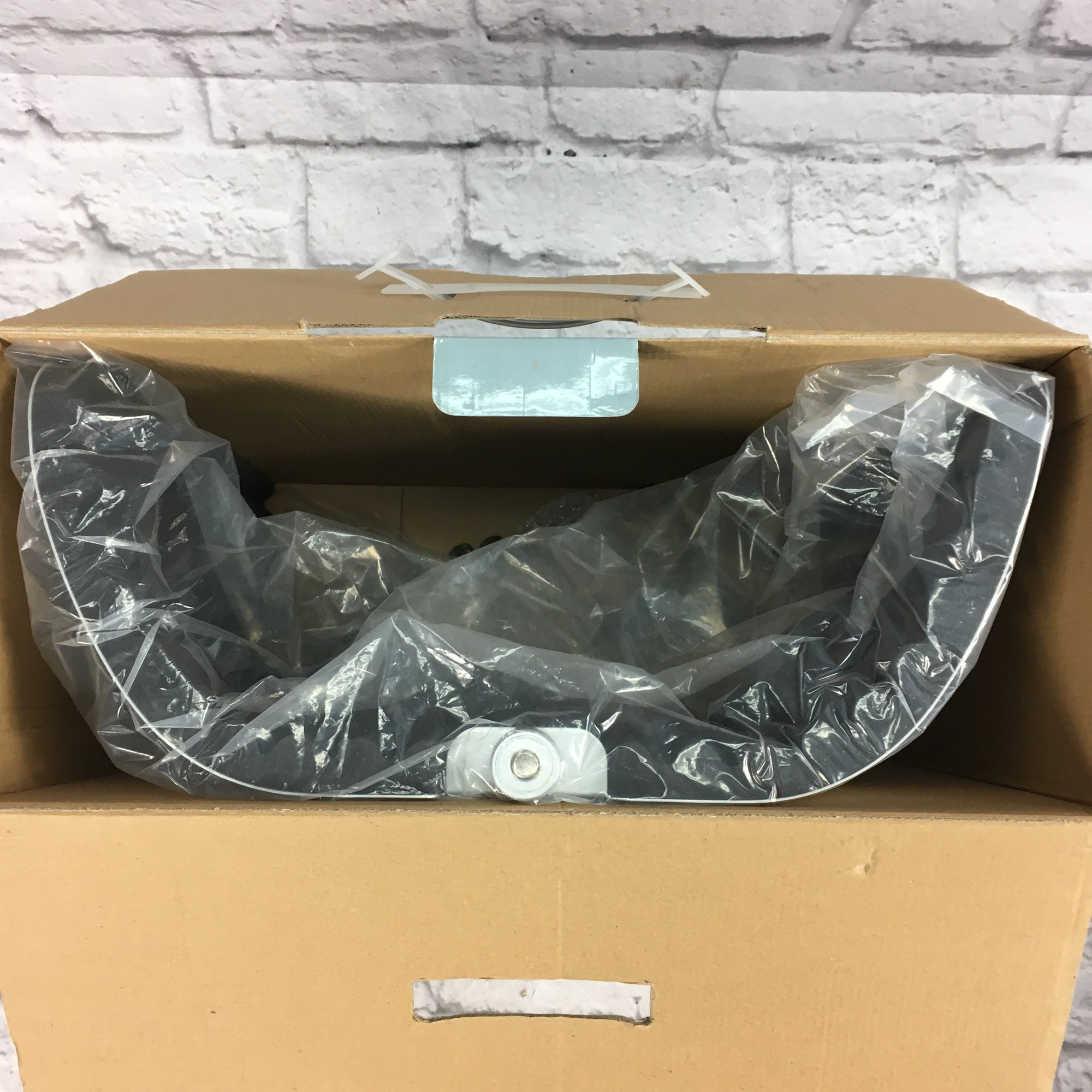Sterling Audio VMS Vocal Microphone Shield
