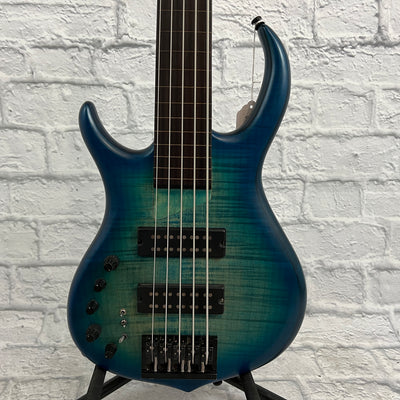 Sire Marcus Miller M7 Left-Handed 5-String Electric Bass - Transparent Blue w/ Gig Bag