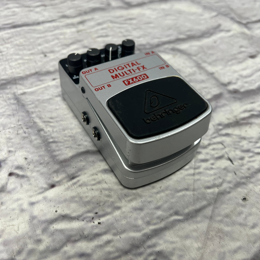 Behringer FX600 Effects Pedals