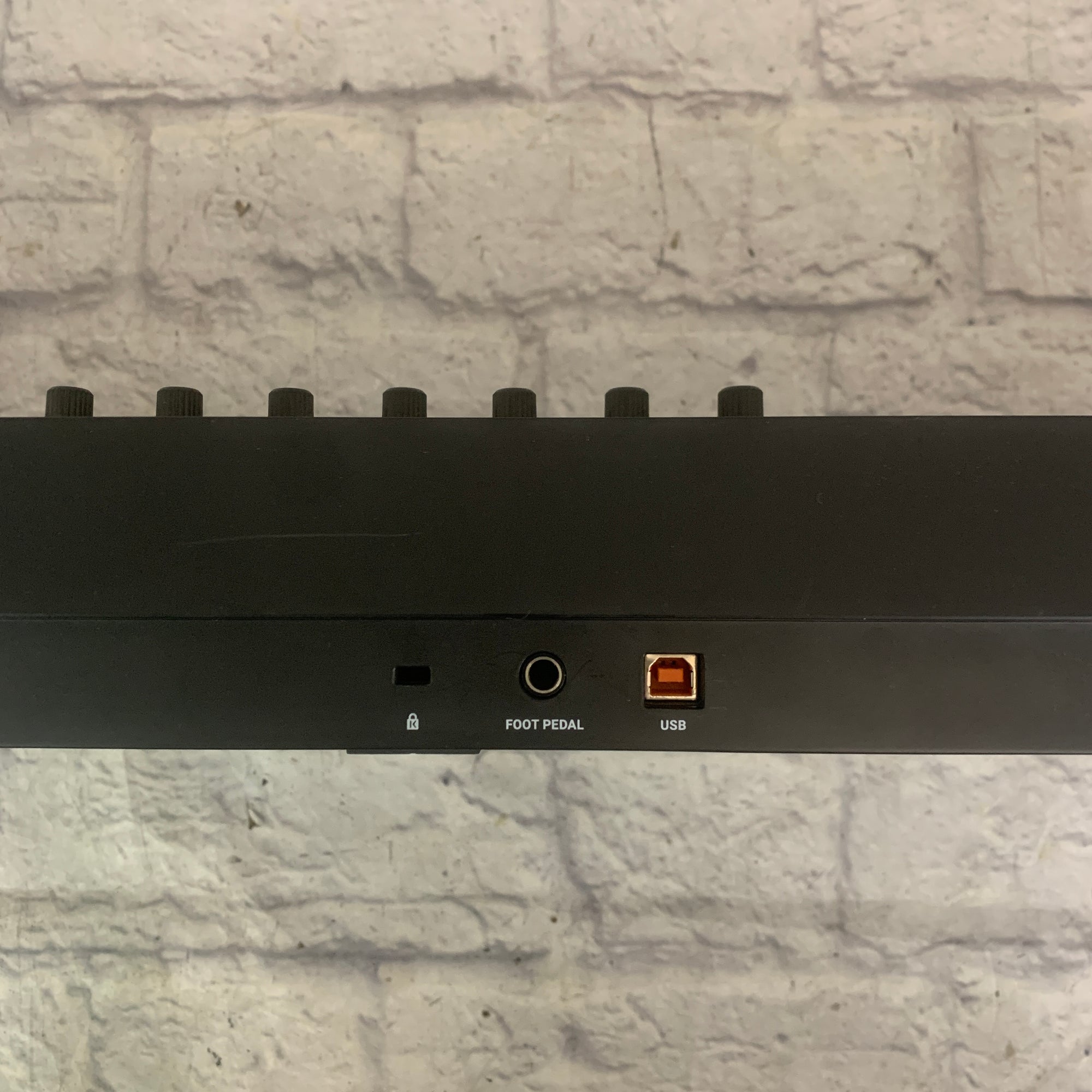 Native Instruments Komplete A61 Midi Controller