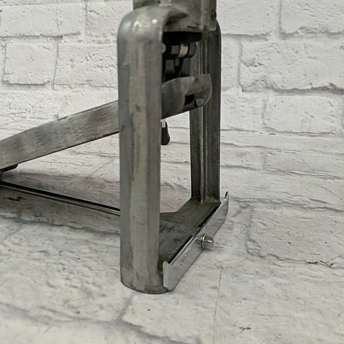 Vintage 1970s Rogers Big R Hi Hat Stand