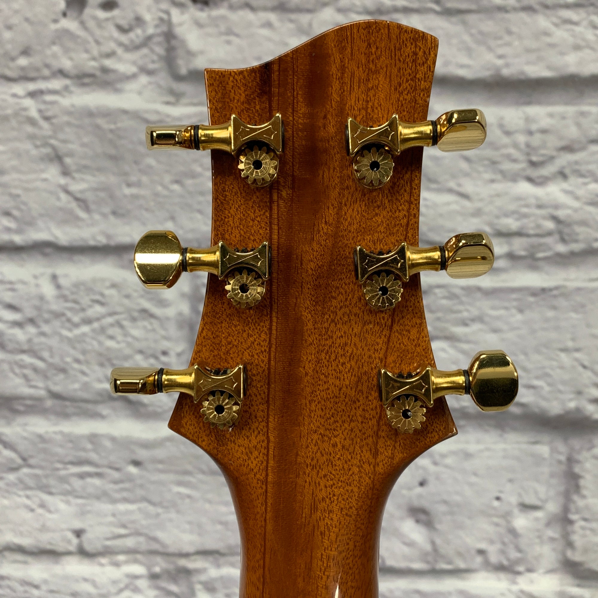 Rinker #611 Single Cutaway w/ Figured Maple/Rosewood Top & Phat Cat P-90