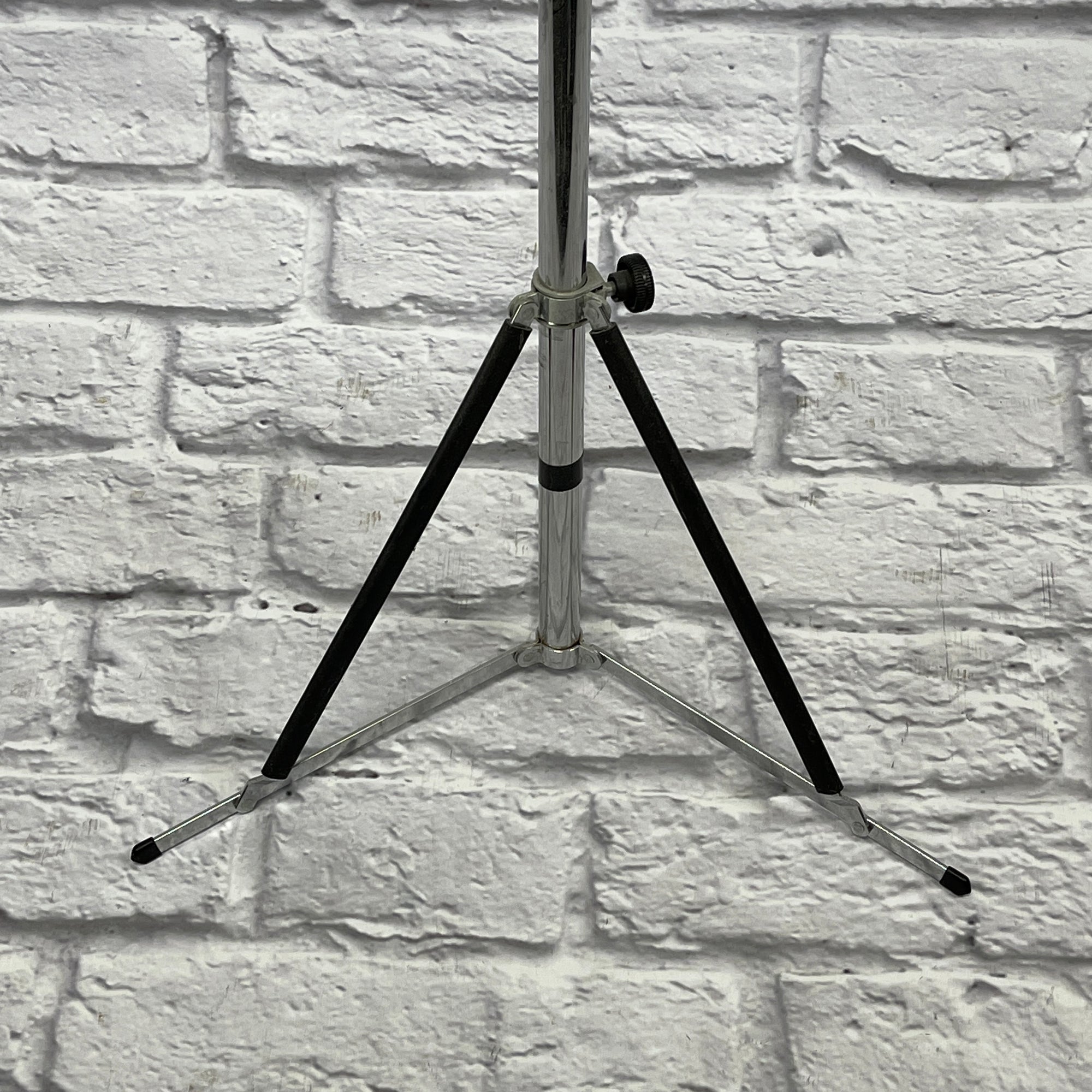 Hamilton Chrome Guitar Stand