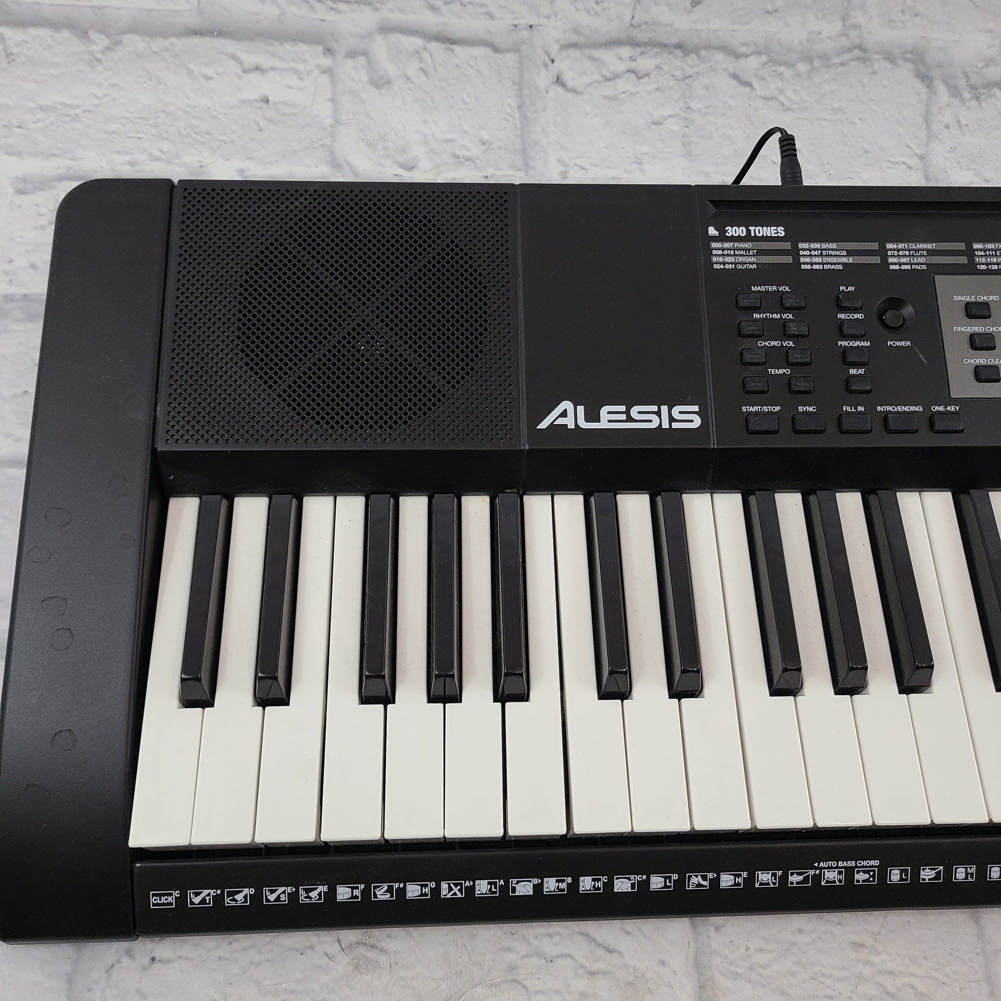 希望に値下げ済　元値　15770円　Alesis melody61 未開封未使用 Alesis Melody61』セットがお得なコスパ最強の入門向け電子