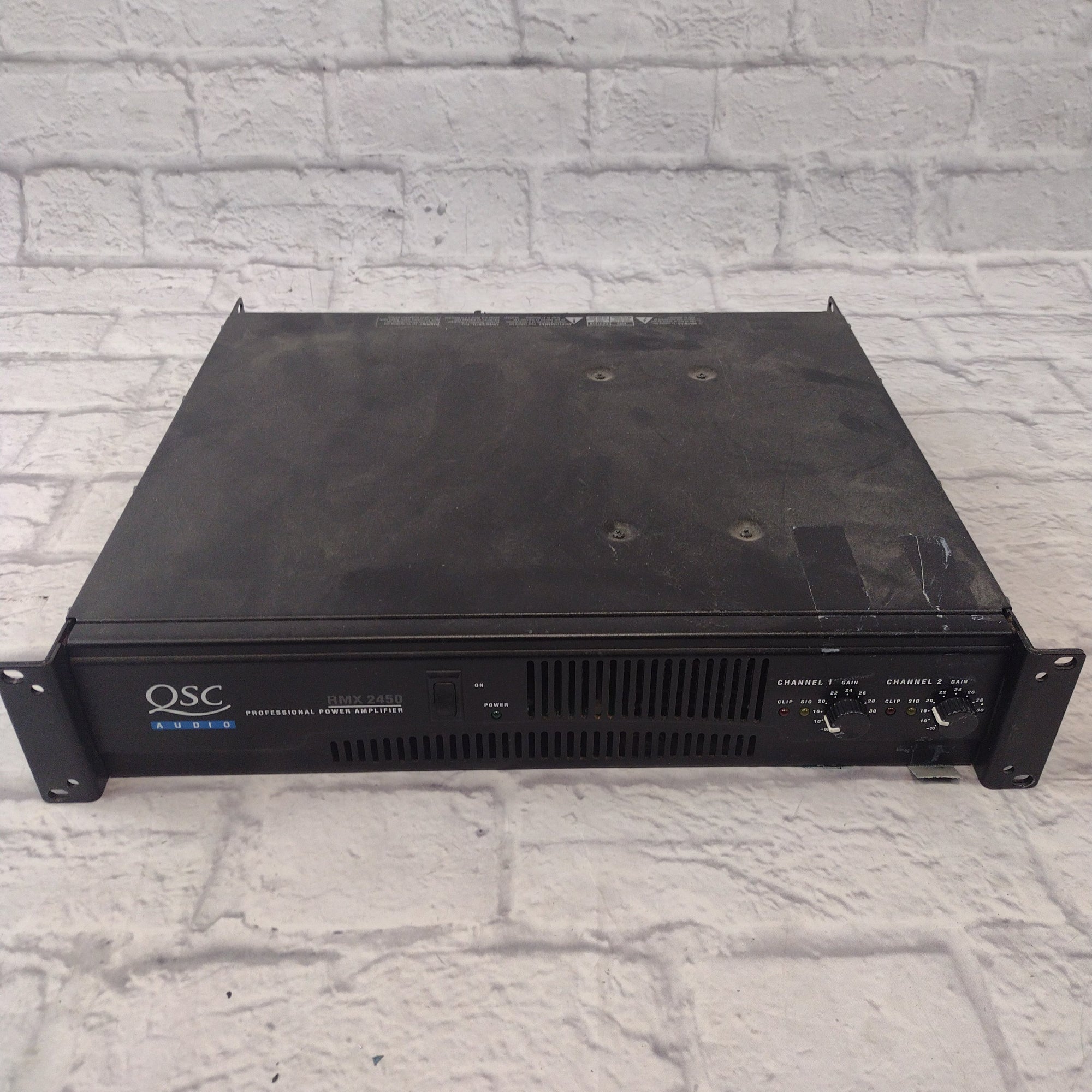 QSC RMX2450 Power Amp