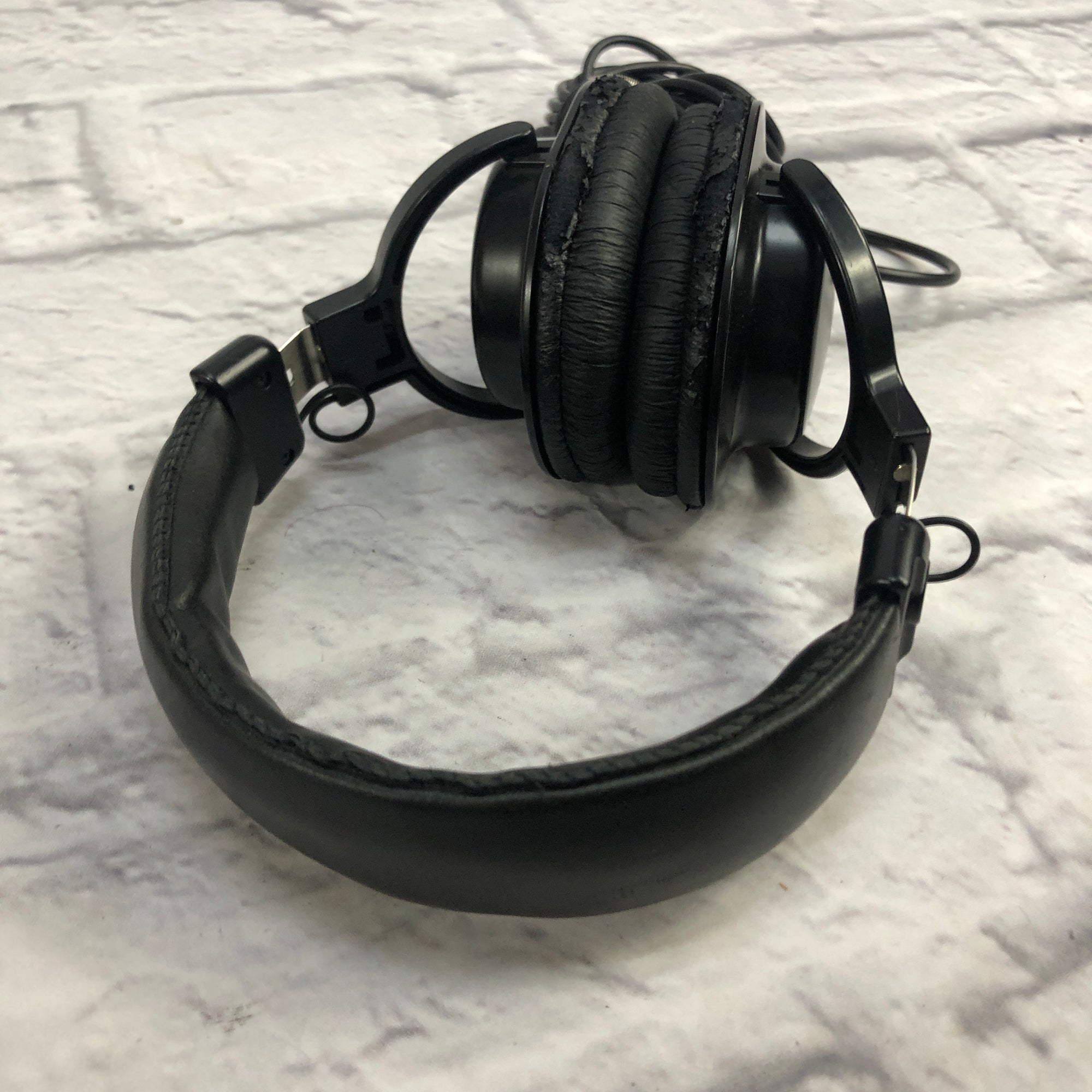 Audio Technica ATH M30 Headphones