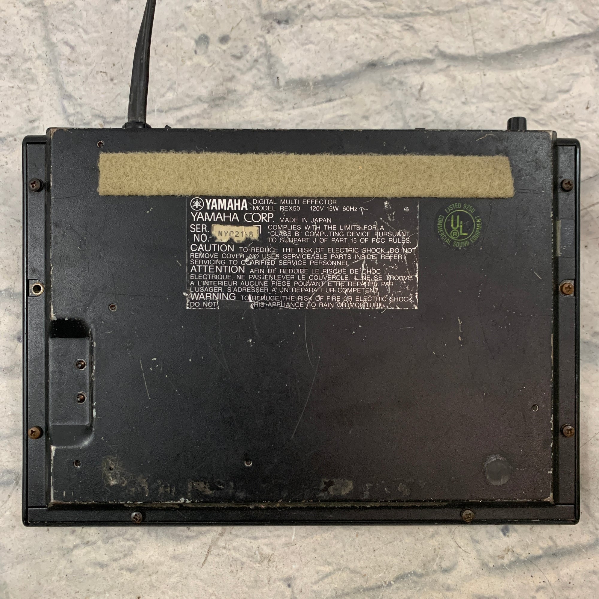 YAMAHA REX50 デジタルマルチエフェクター フットスイッチ付き YAMAHA DIGITAL MULTI EFFECTOR REX50 Rough Sound Check - YouTube