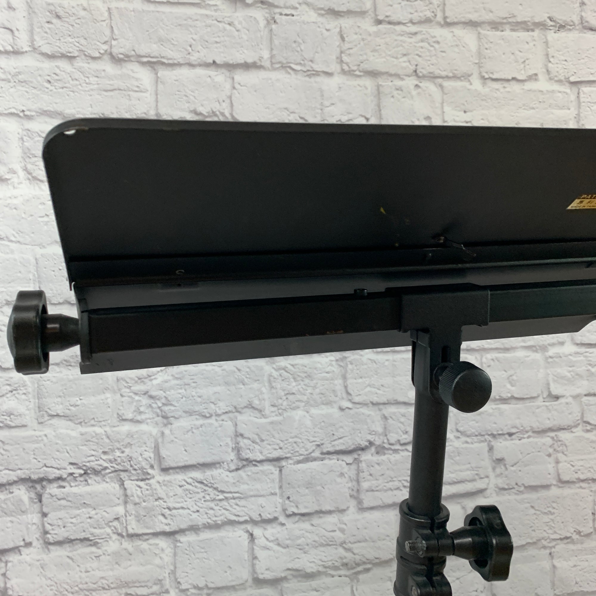 Axman Foldable Sheet Music Stand