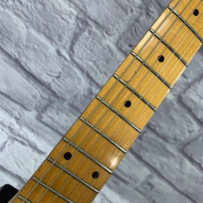 Stinger Strat-Style Electric Guitar