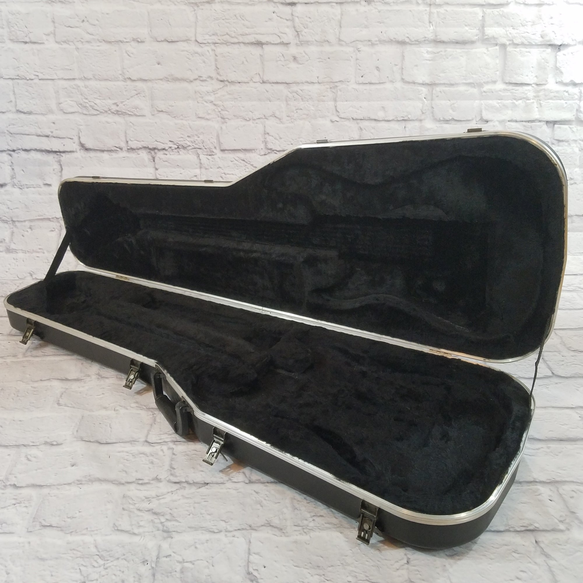 Charvel Molded Hardshell Electric Guitar Case