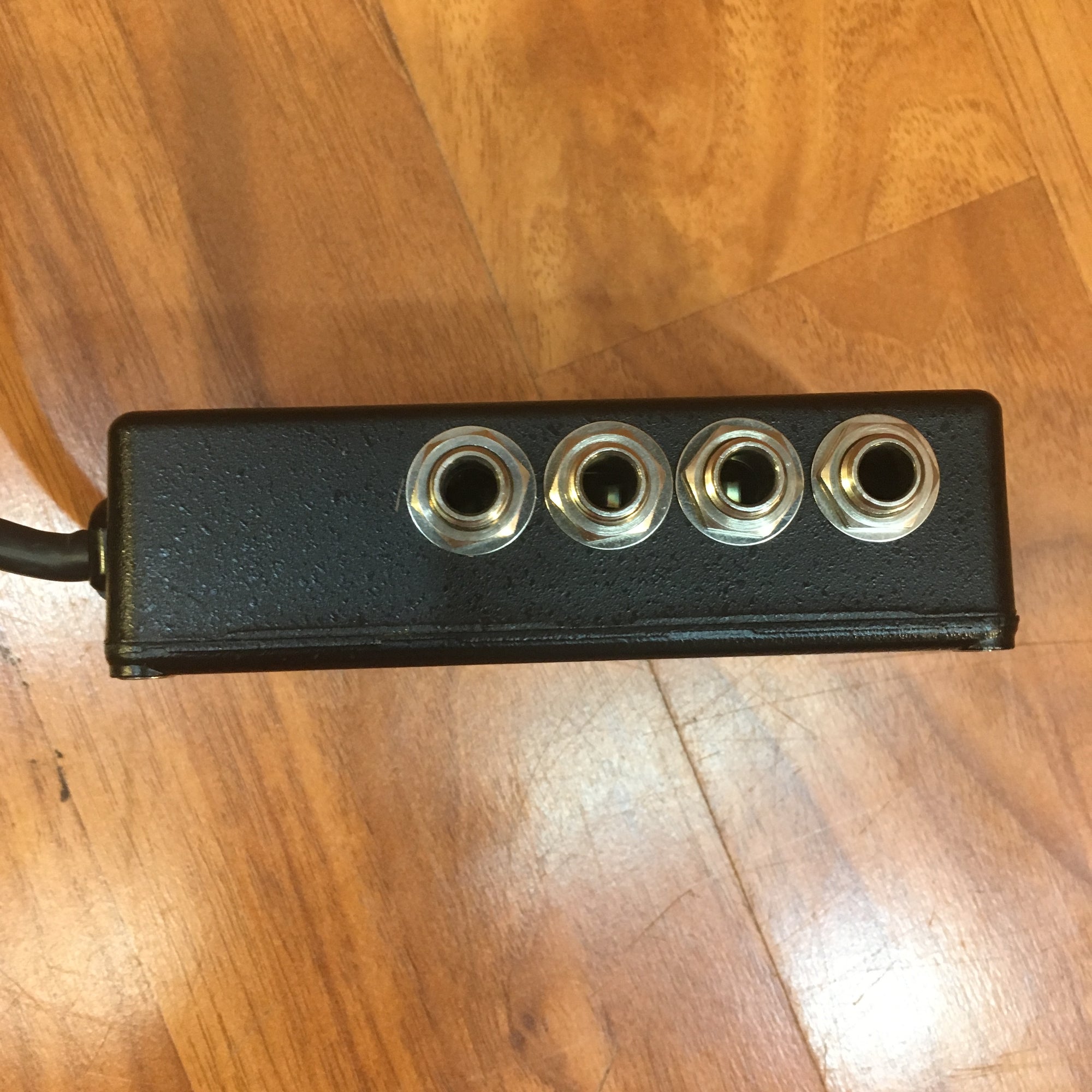 1980's MXR 9V Power Converter