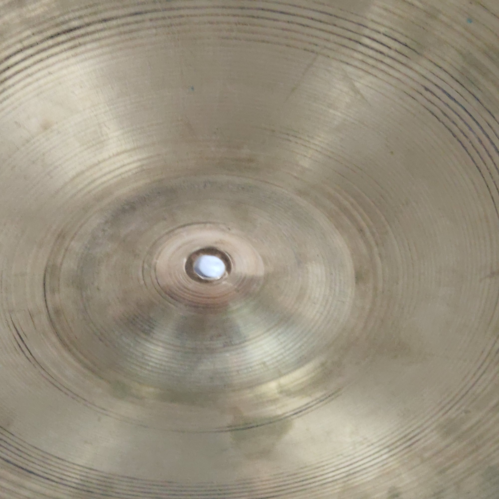 Zildjian Avedis 1500g 18 Crash Cymbal