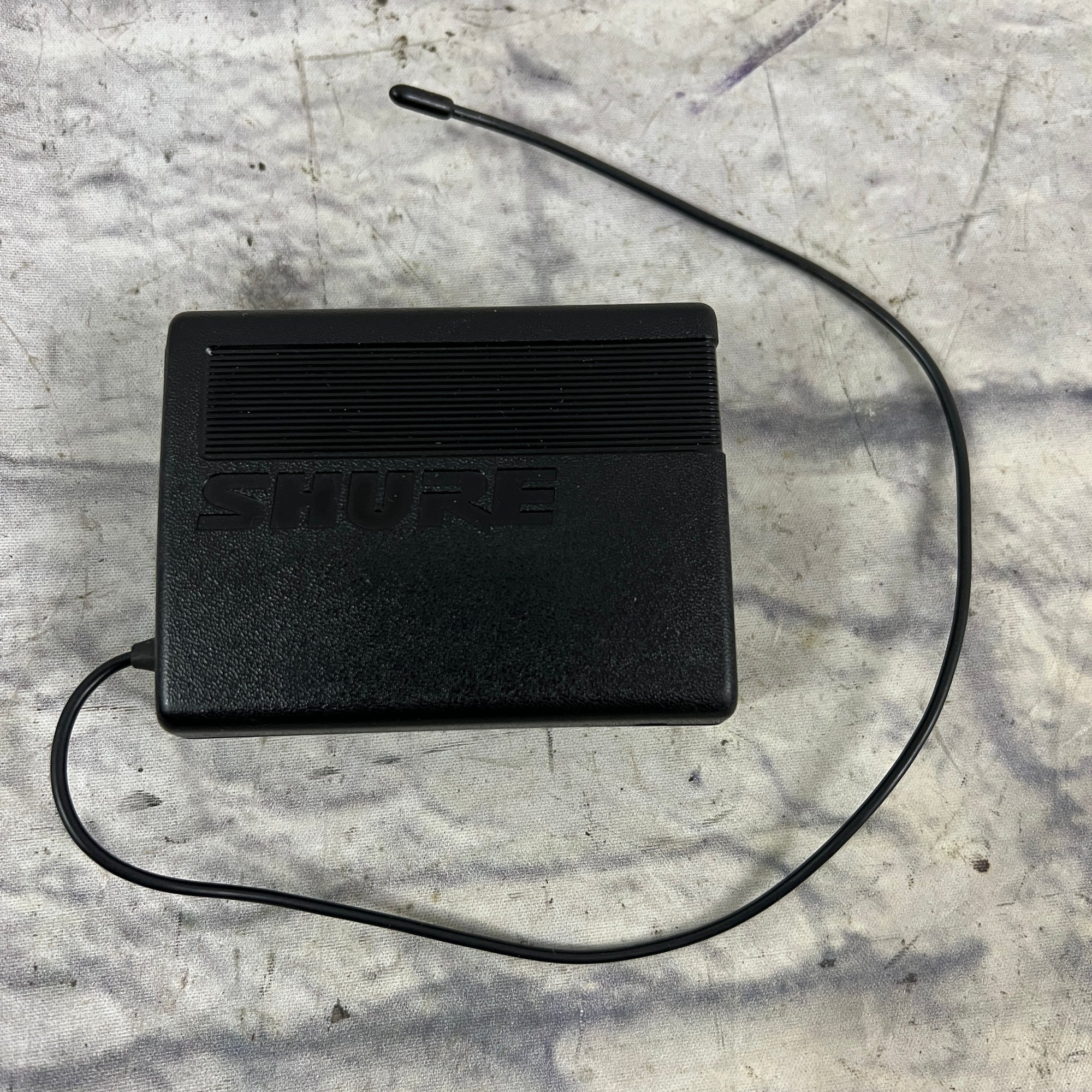 Shure L11-CN 195.000 MHZ Wireless Transmitter Pack