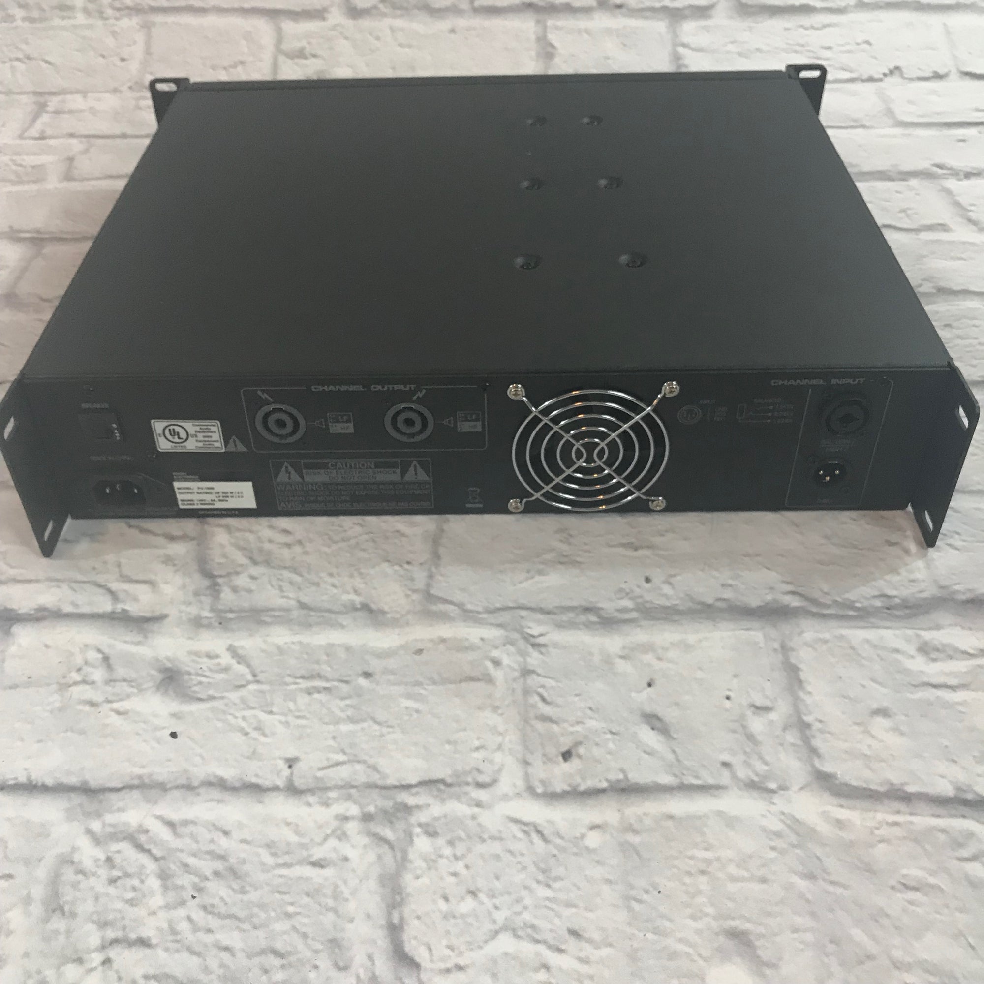 Peavey PV1600 Power Amp