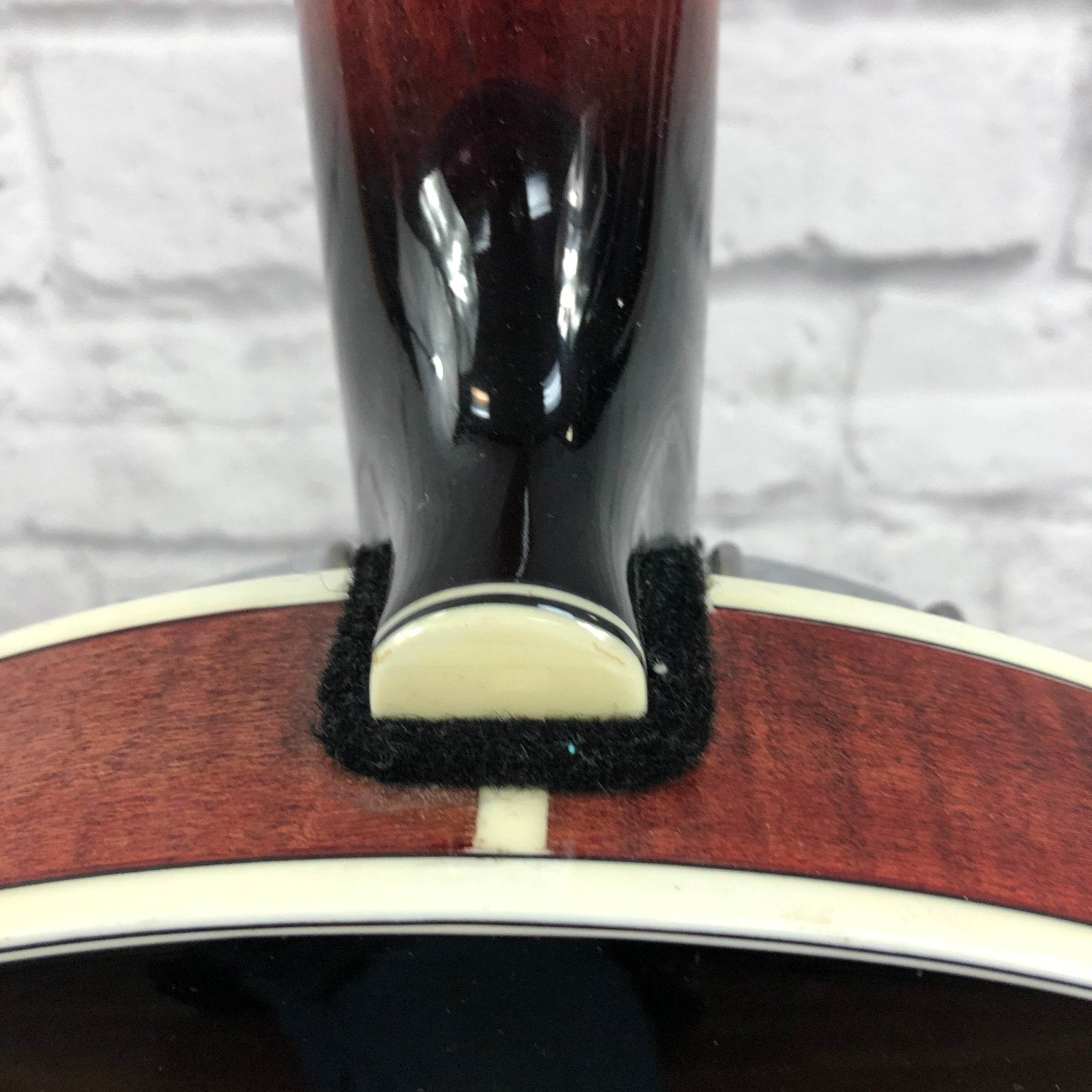 Washburn B-16 5 String Banjo with Case