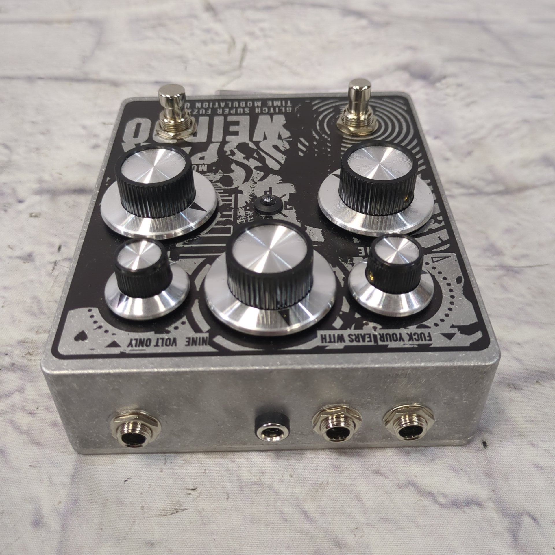 JPTR Super Weirdo Fuzz Pedal