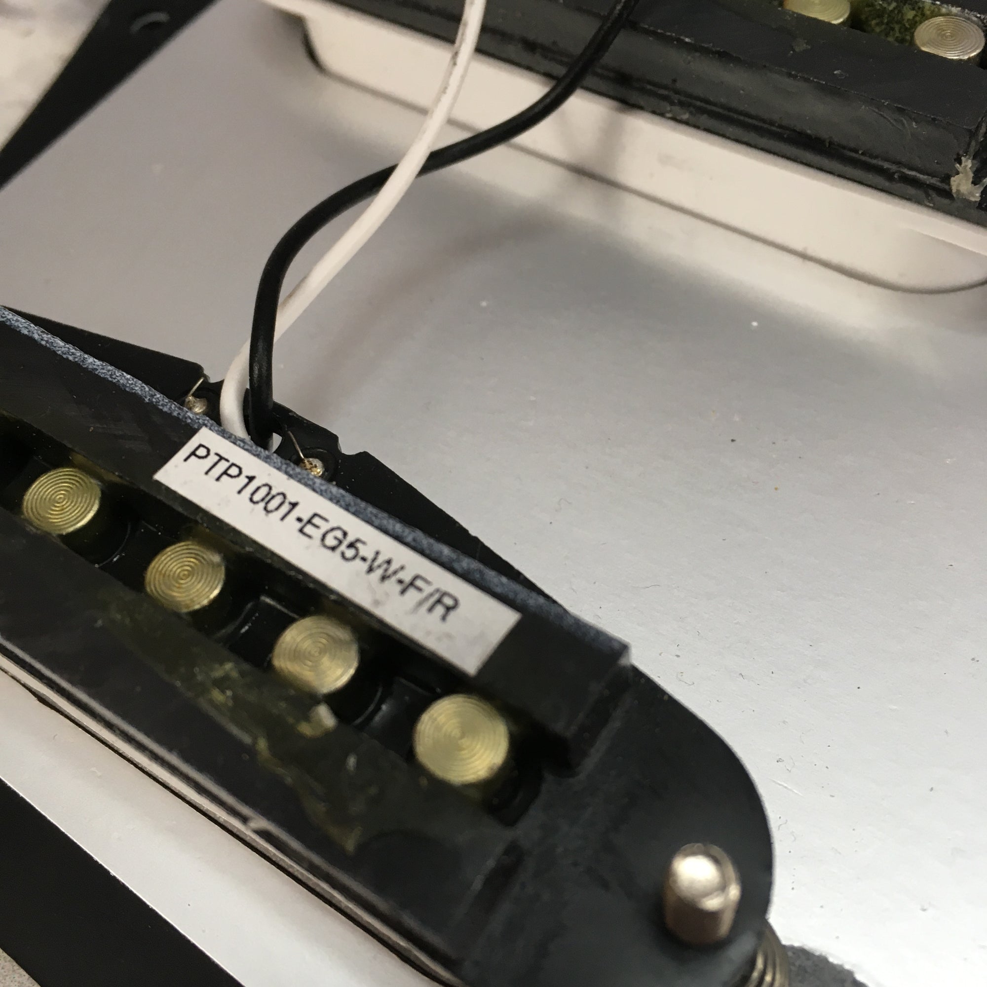 Squier Affinity Series Loaded Pickguard Black SSS