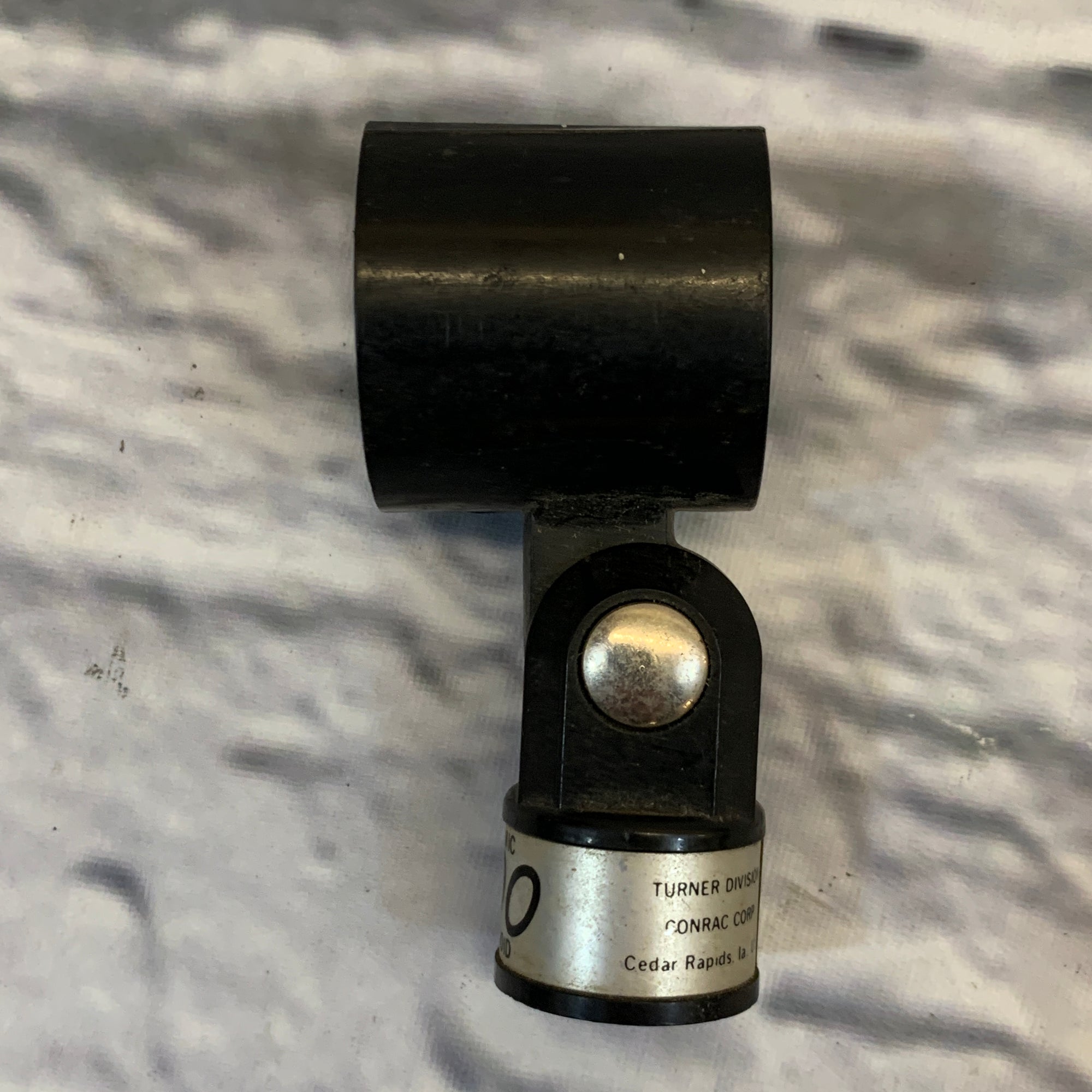 Unknown Small Black Mic Clip