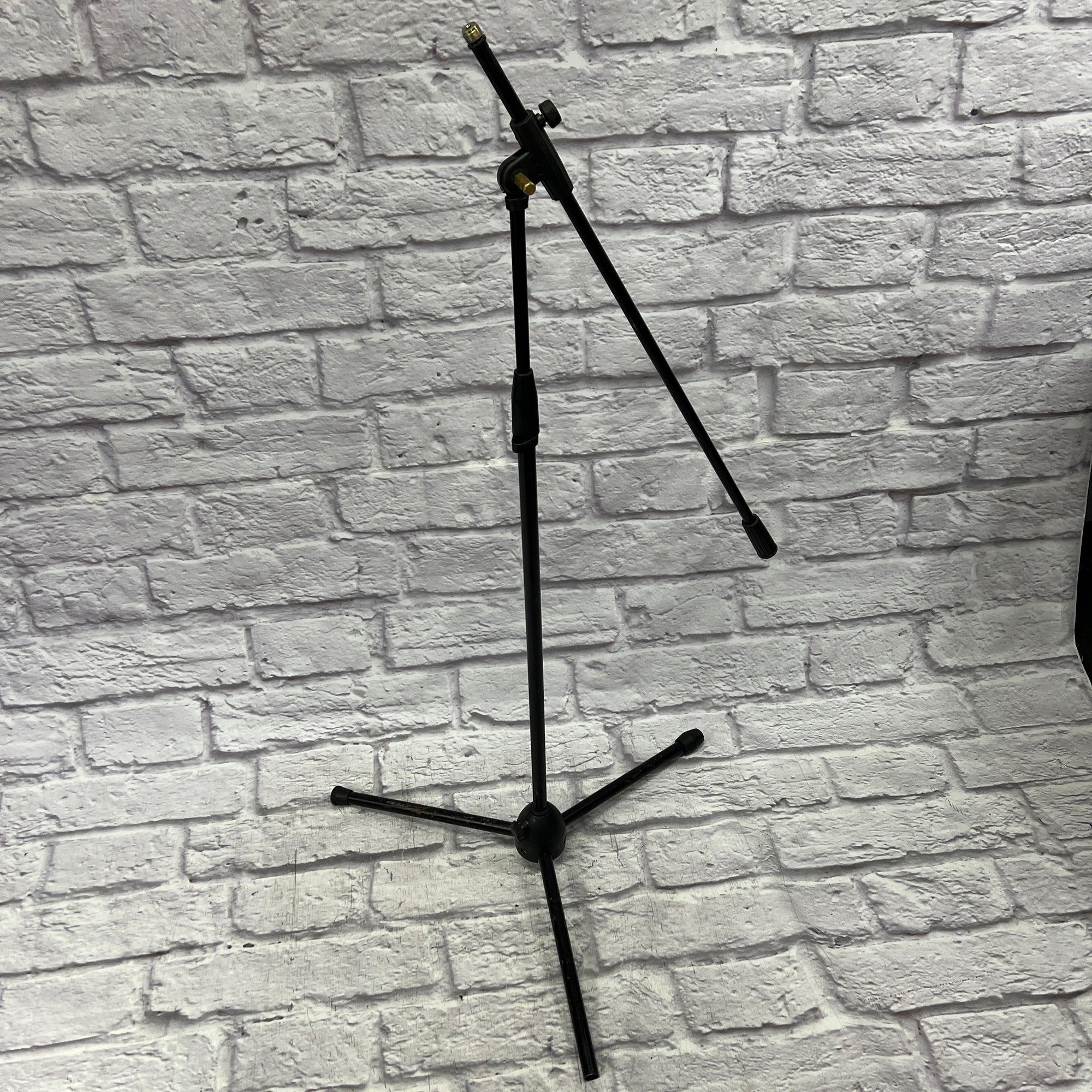 Quik Lok Boom Mic Stand