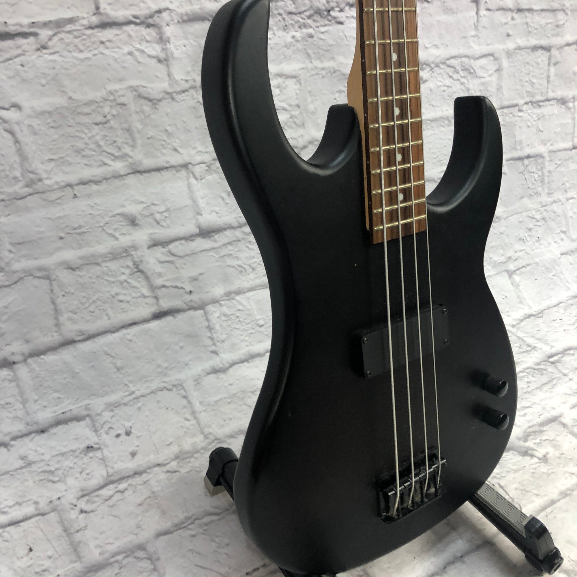 Dean Zone 4 String Bass