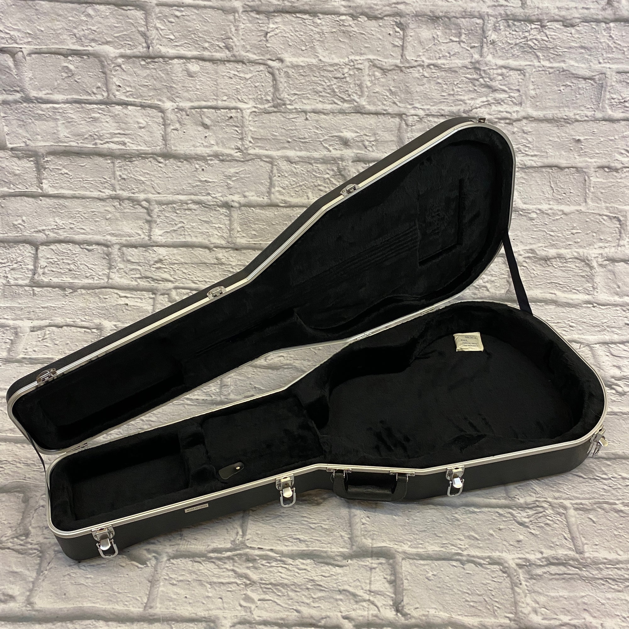 Unknown Flight Acoustic Hard Case AS IS