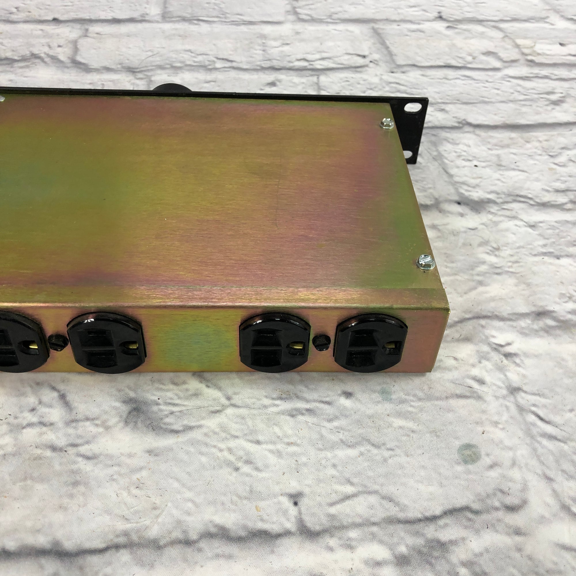 Furman PL-8 Power Conditioner