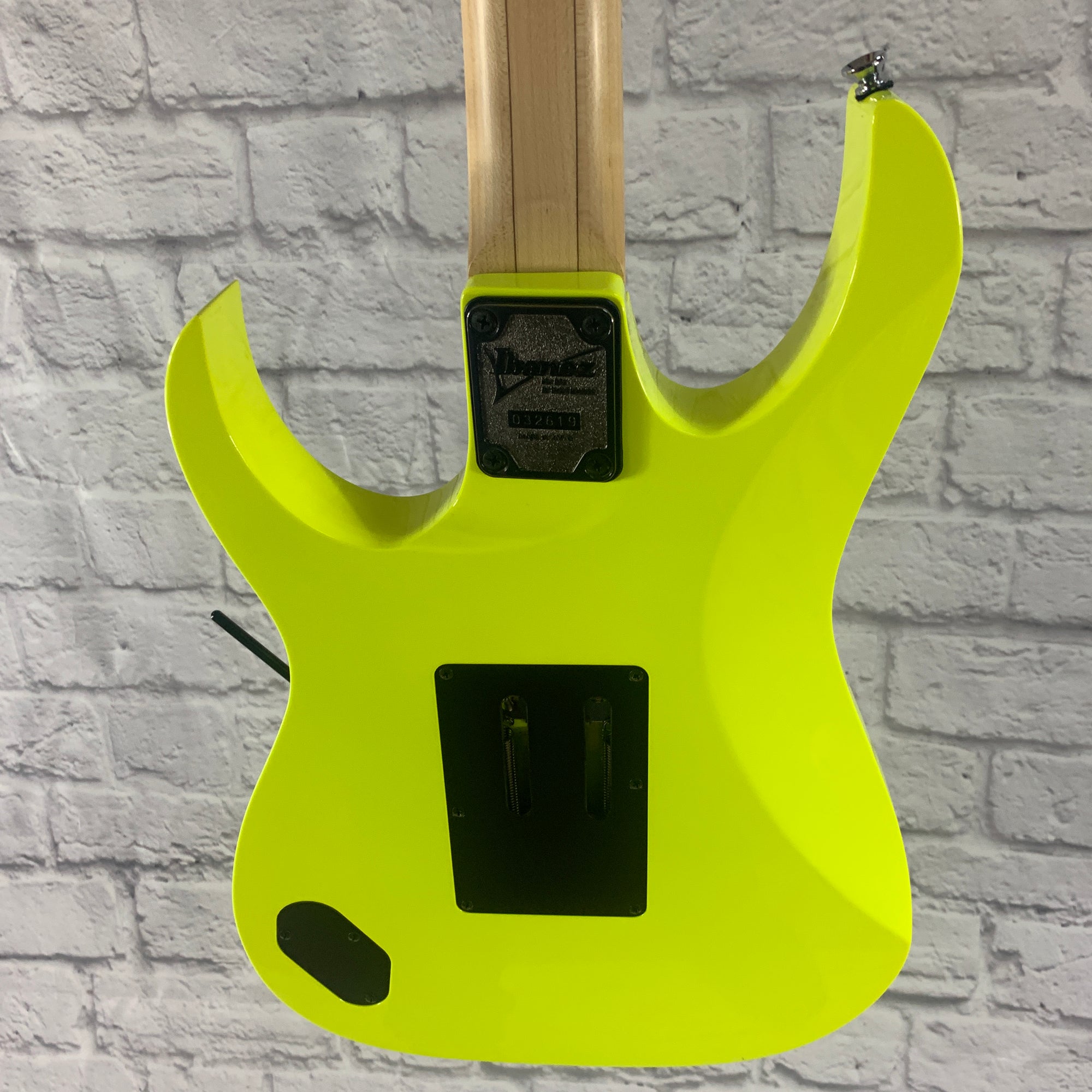 Ibanez RG550 Genesis Desert Yellow Electric Guitar