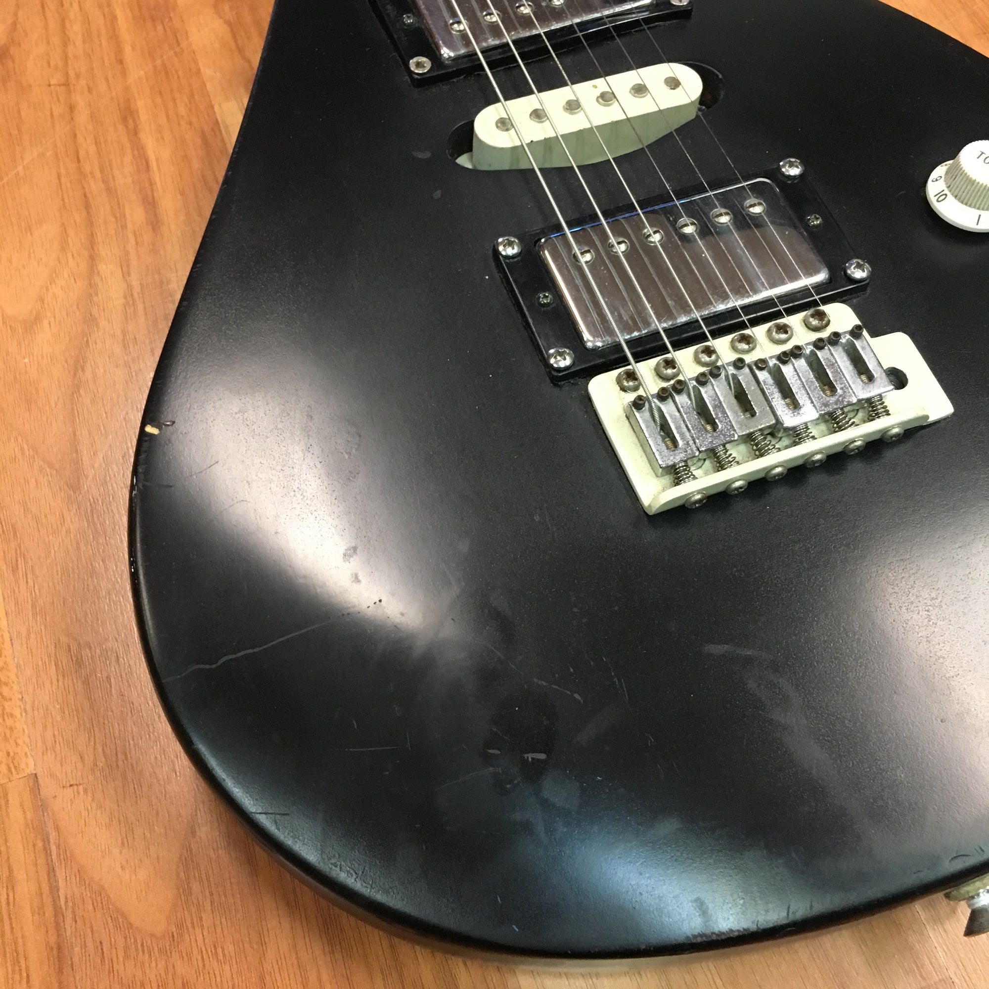 Lyon Custom Electric Guitar Teardrop Body Black