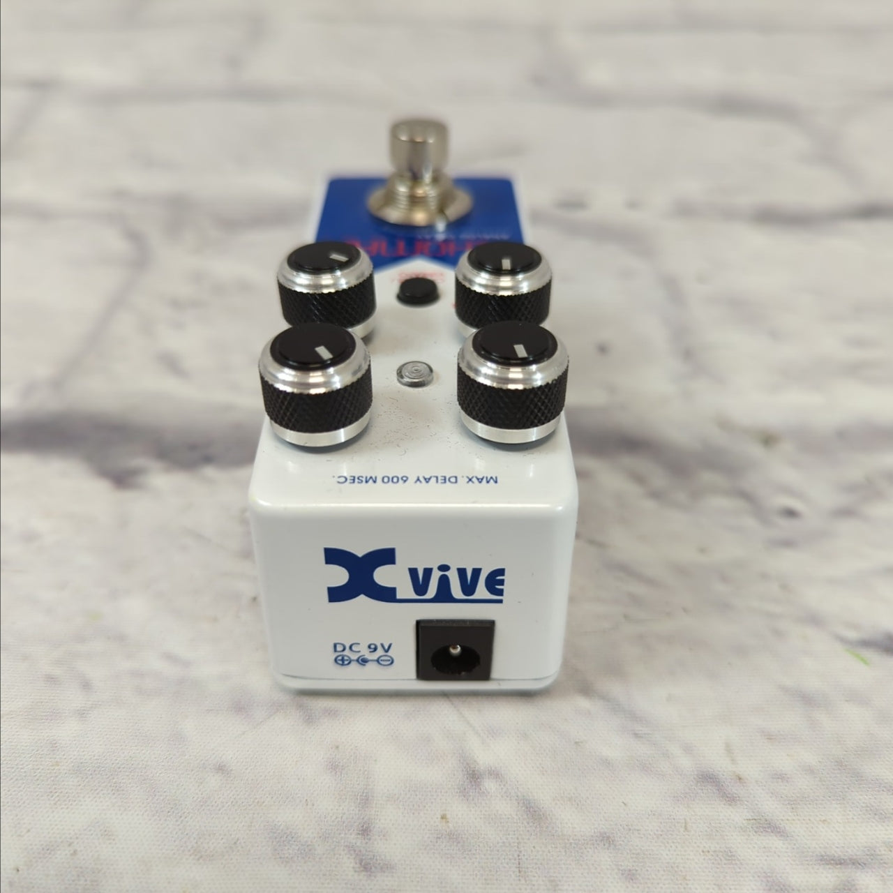 Xvive Echoman Analog Delay Pedal