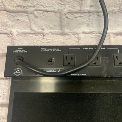 Furman SPB-8 Powered Pedalboard Board Only