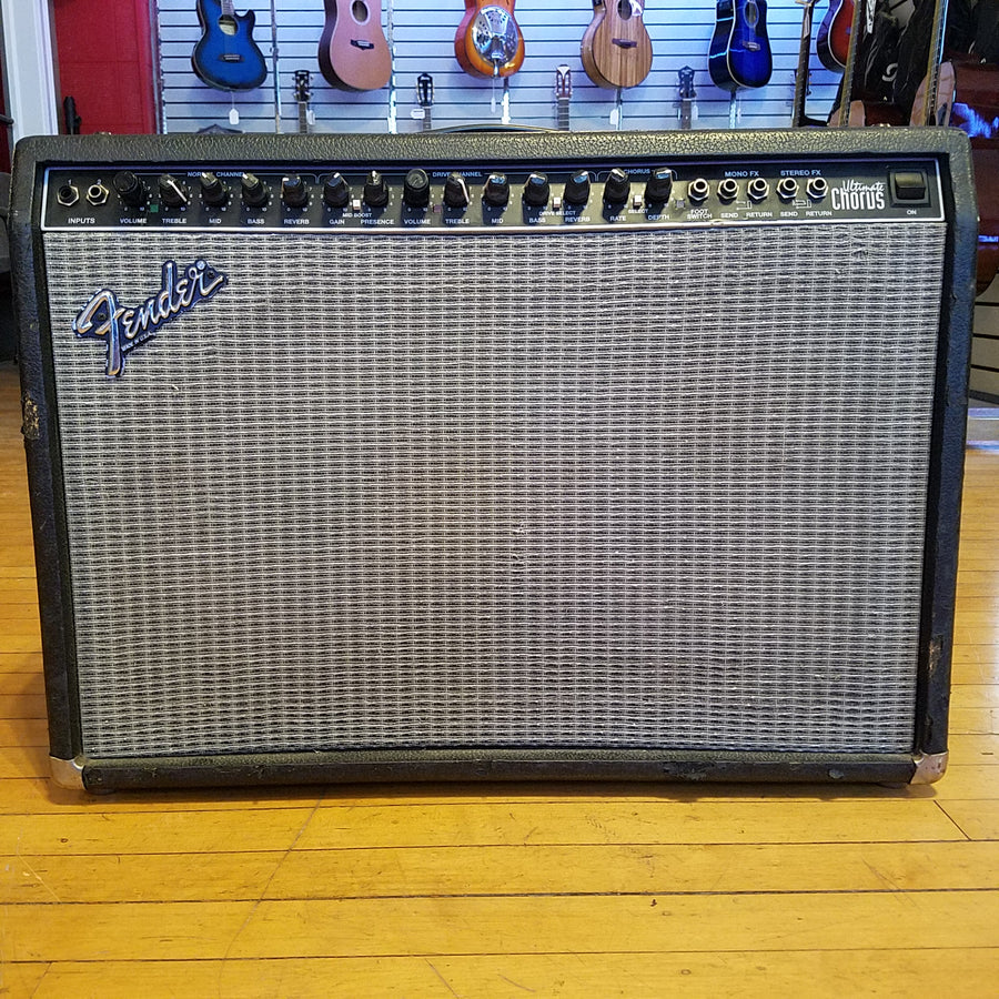 Fender Ultimate Chorus 212 Rough Condition