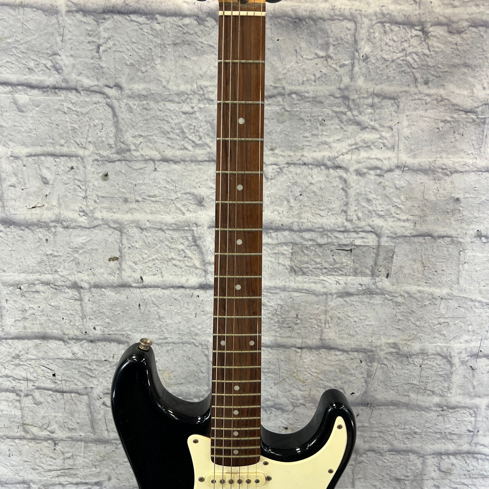 Squier Affinity Stratocaster Electric Guitar Black