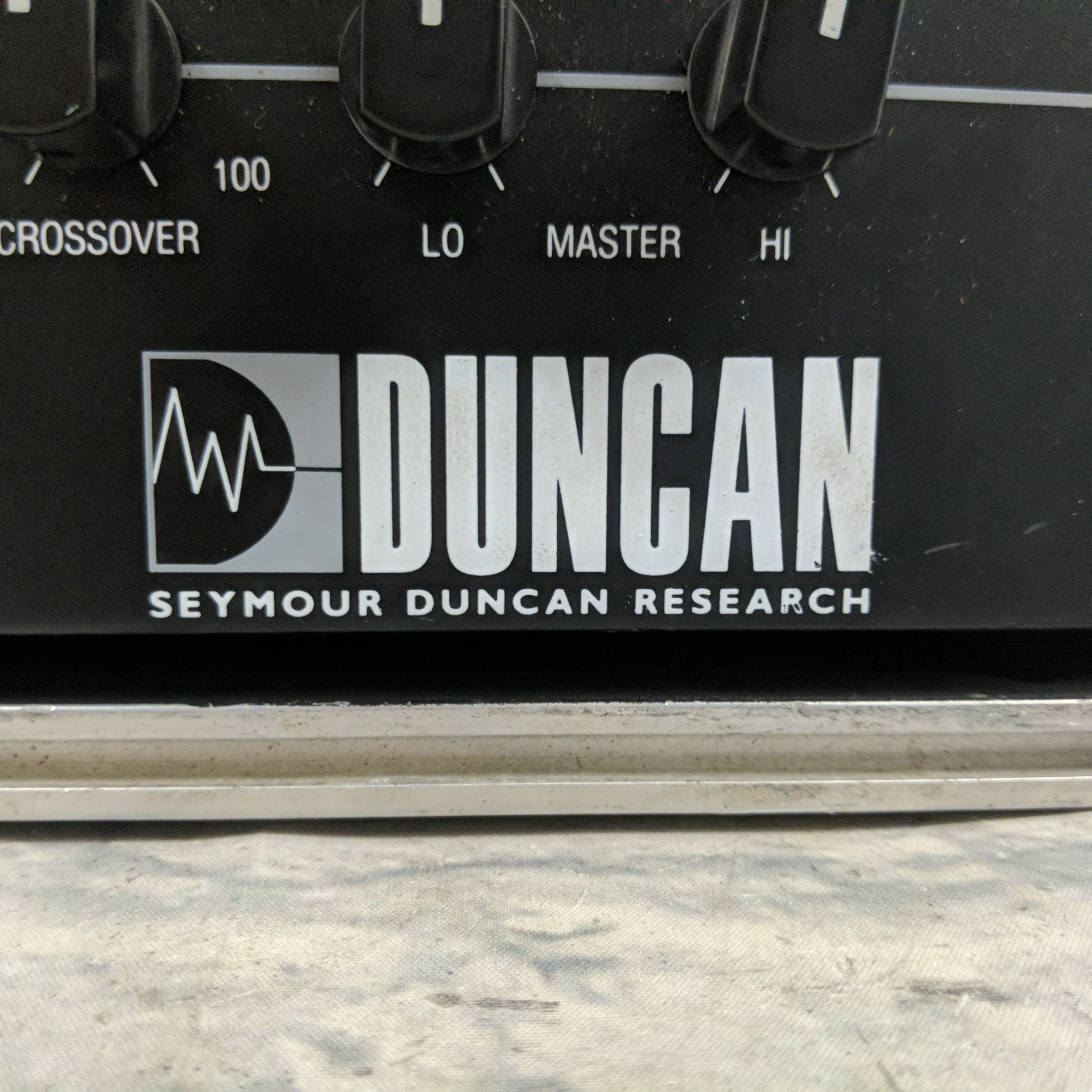 Seymour Duncan Research Biamp 8000 in Road Case