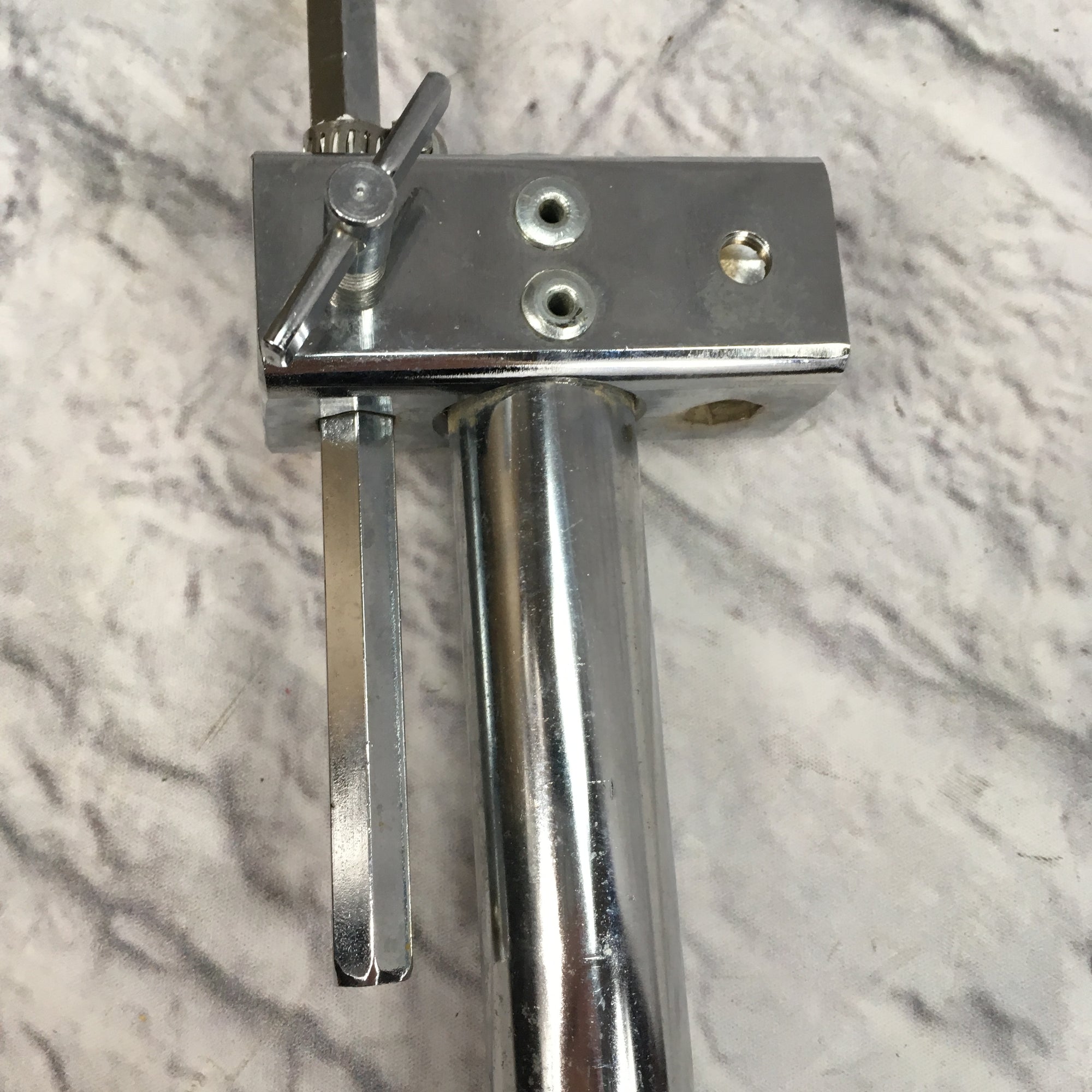 Gretsch Monster Tom Mount