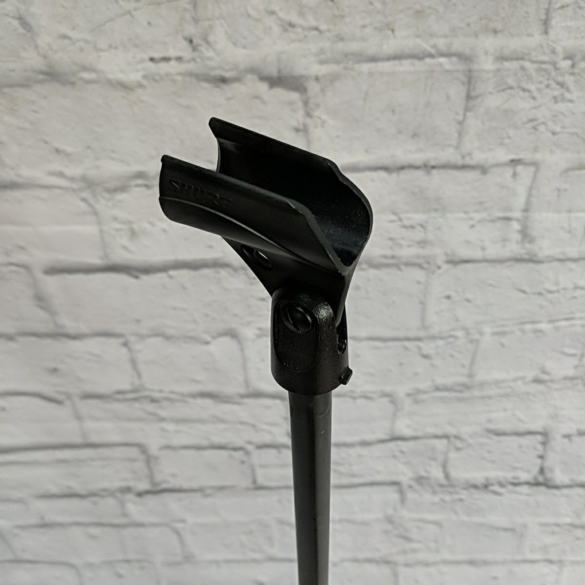 Unknown Straight Microphone Stand